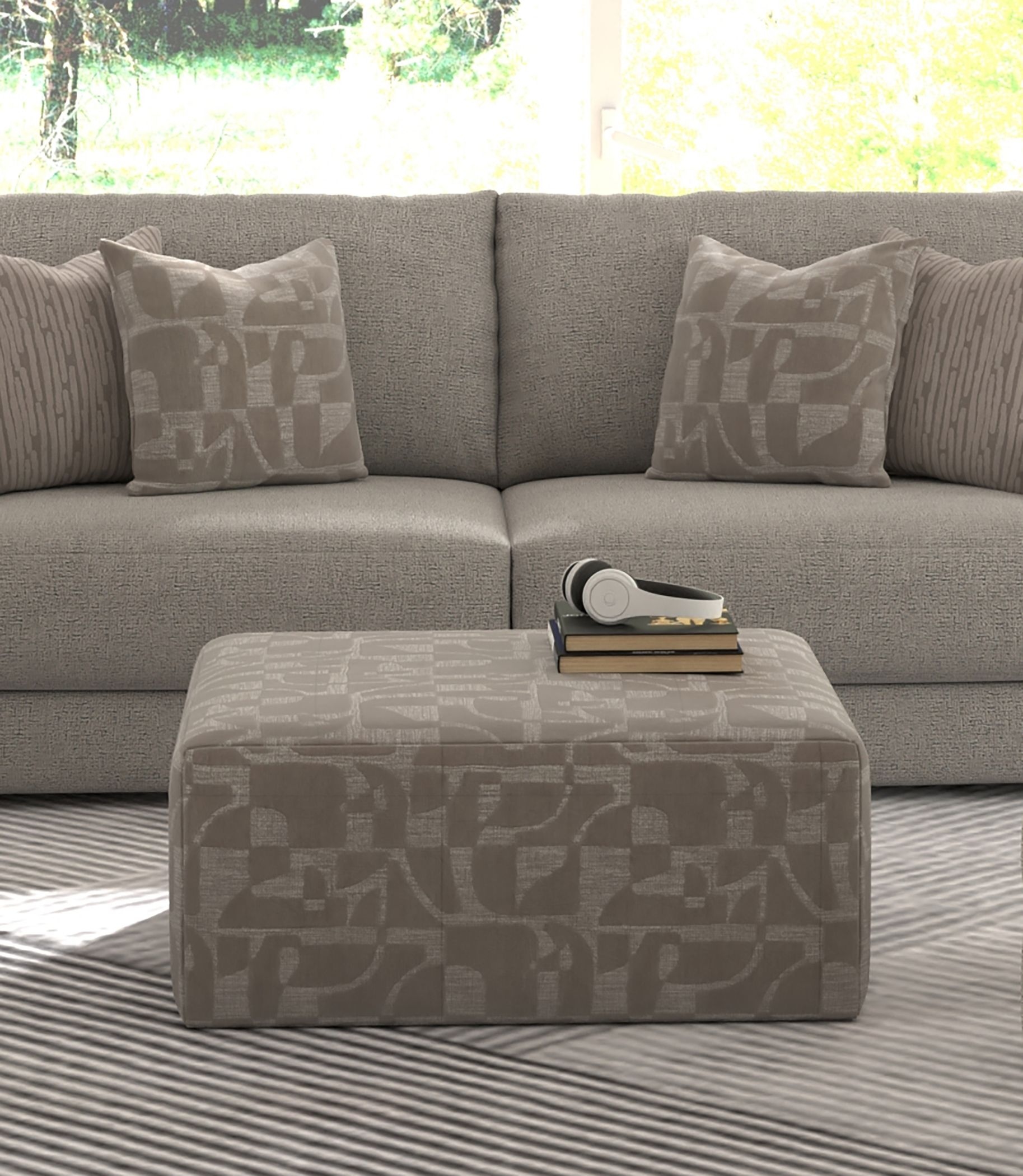 Cocktail Ottoman