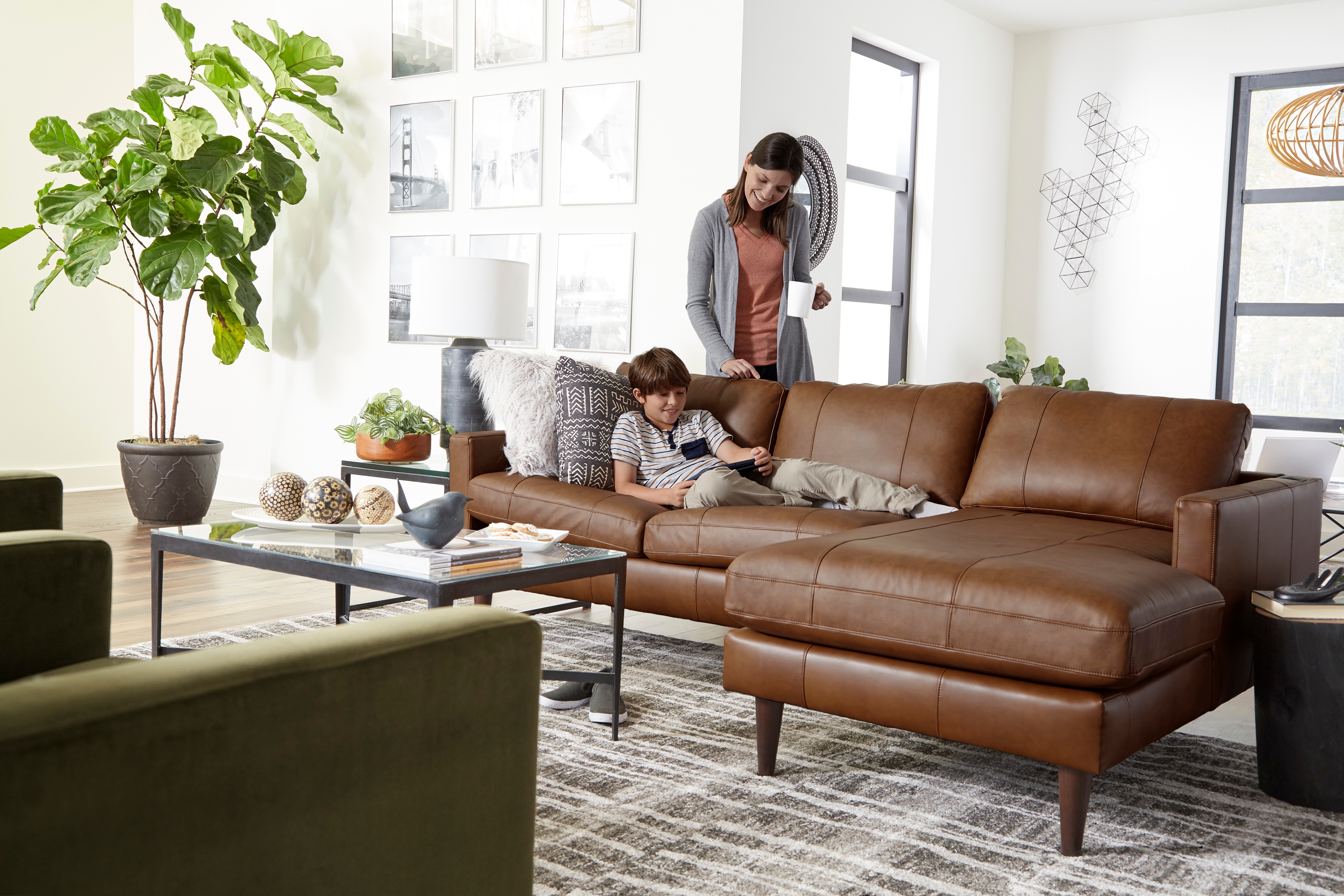 Best Home Furnishings Trafton Leather Chaise Sofa w/ USB Port & Wood Feet