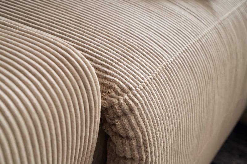 La-Z-Boy Maddox Manual Reclining Chaise Sofa