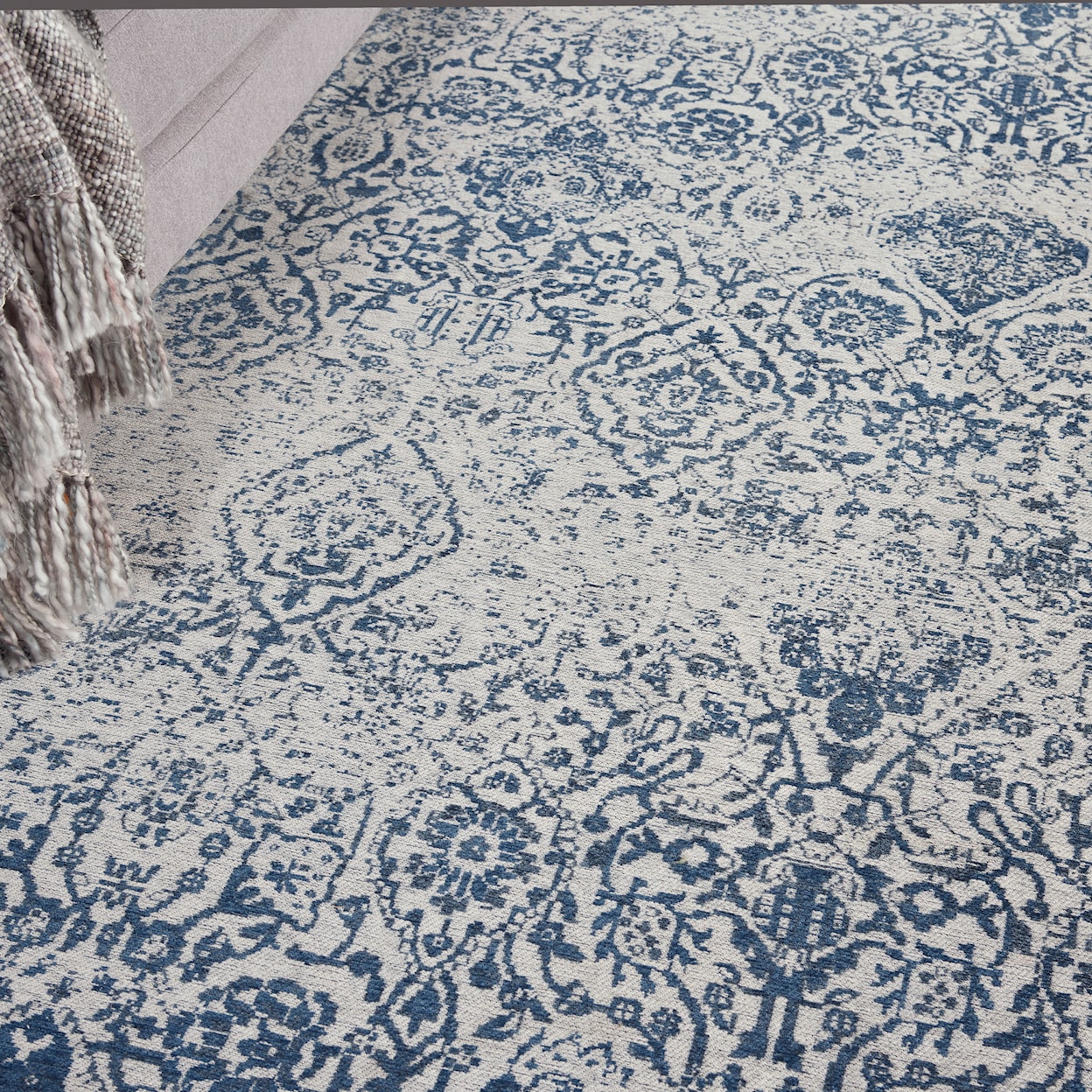 Nourison Damask 8' x  10'  Rug