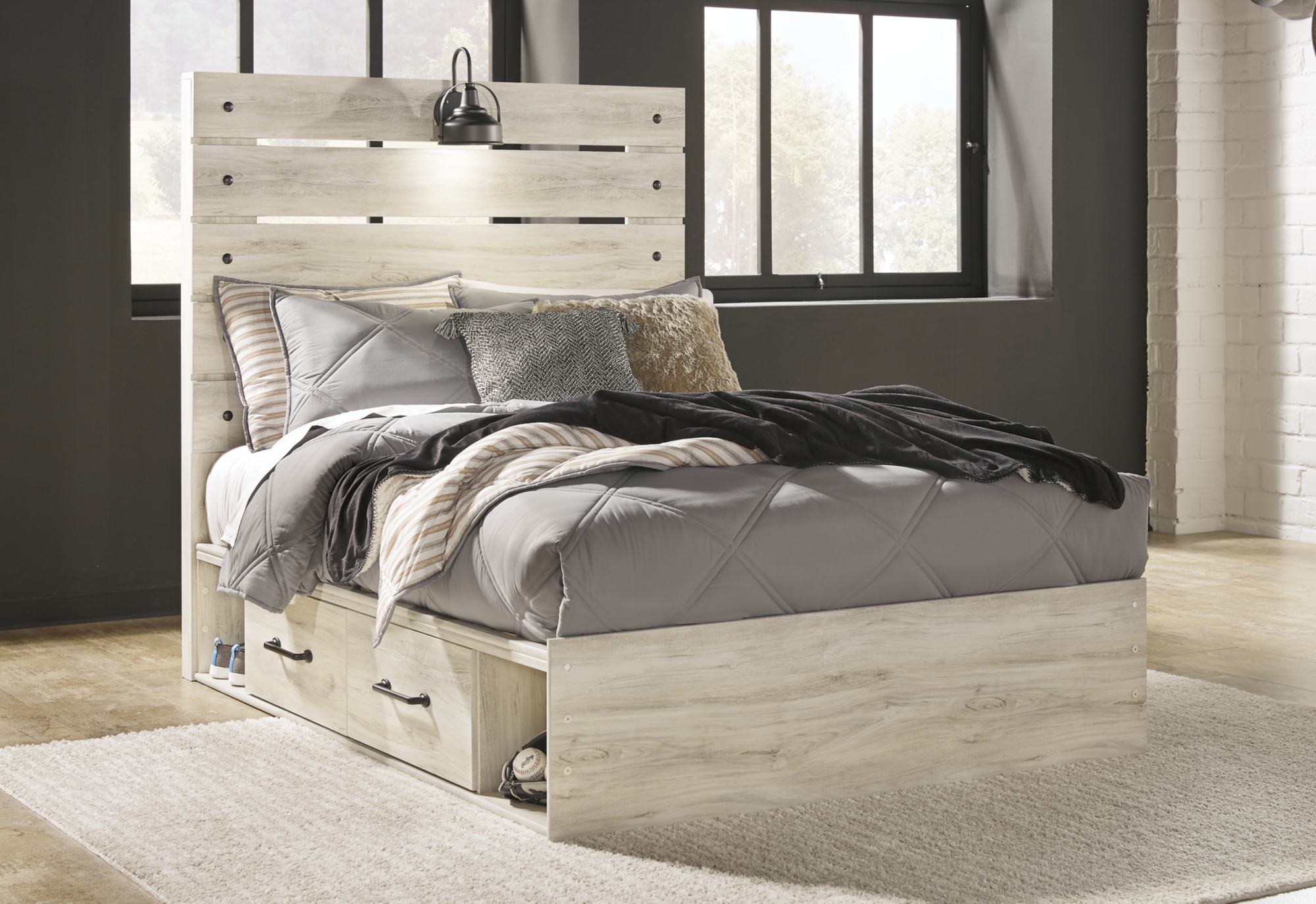 Signature Design by Ashley Cambeck Full Bedroom Set