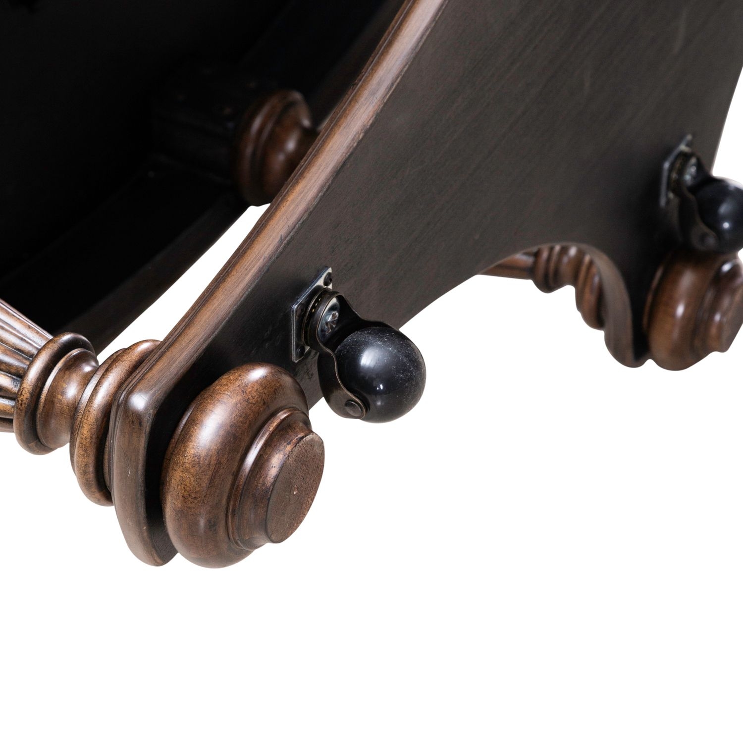 Liberty Furniture Allington 50" Oval Cocktail Table with Casters