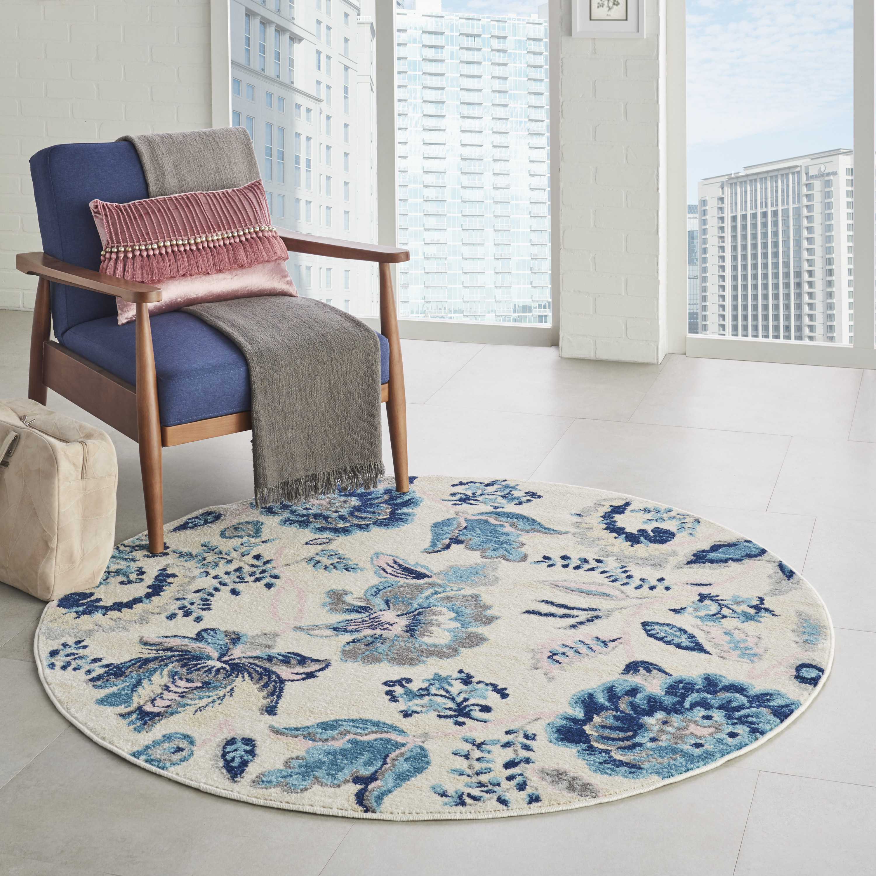 Nourison Tranquil 5'3" Round  Rug