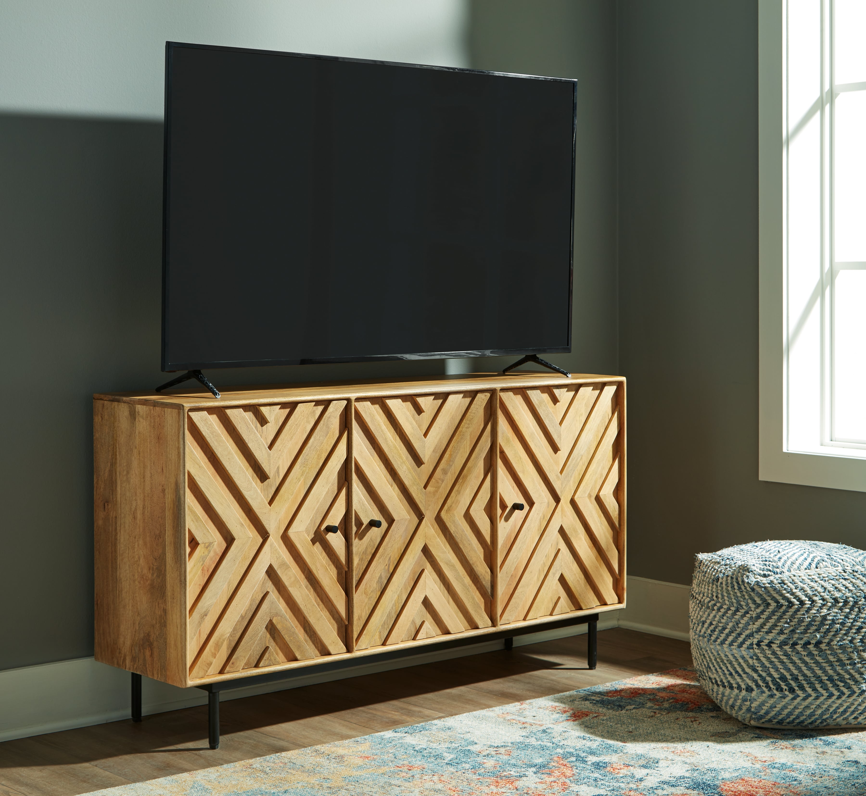 Signature Design by Ashley Cadewick Accent Cabinet