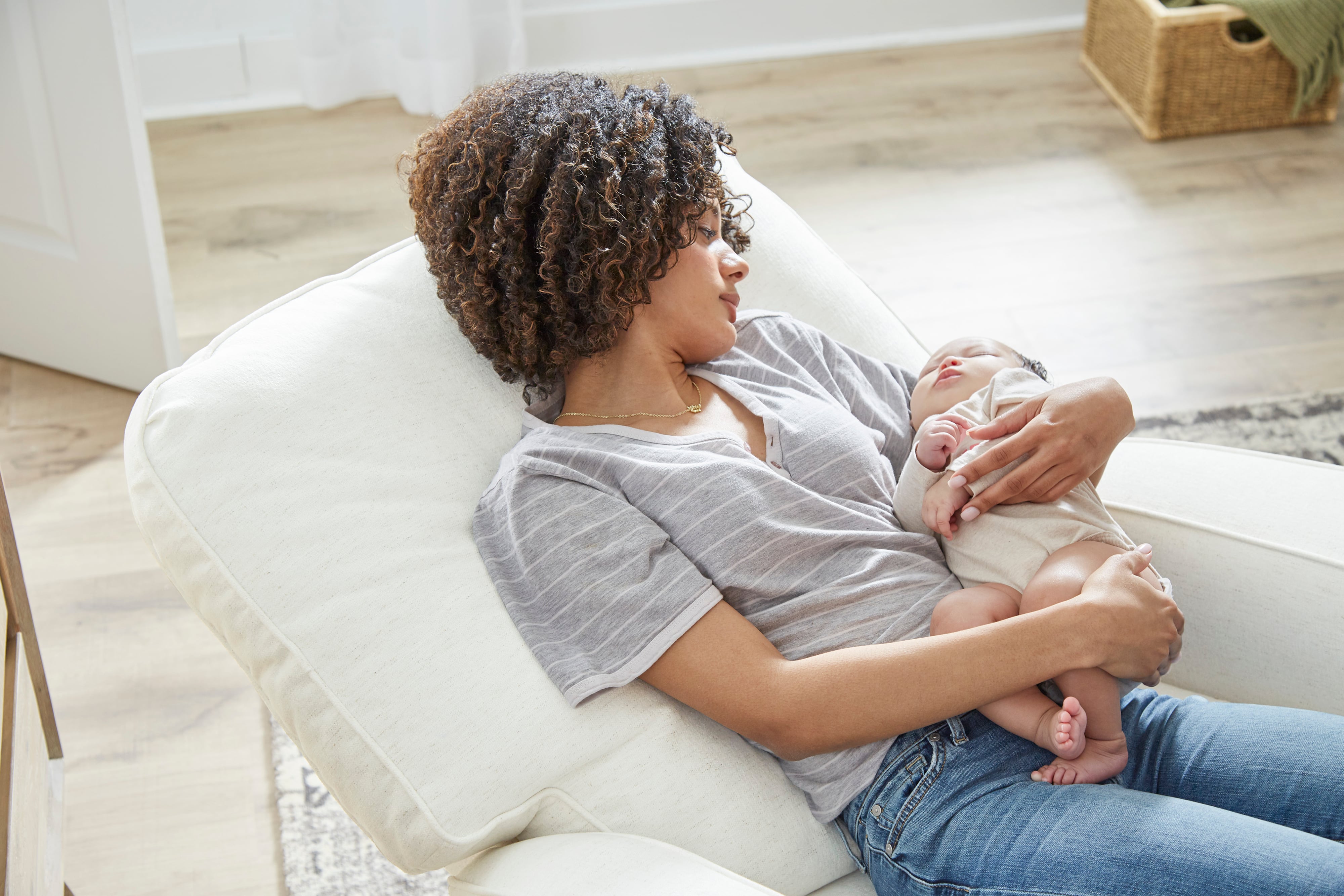 Best Home Furnishings Bilana Bilana Power Swivel Glider Recliner