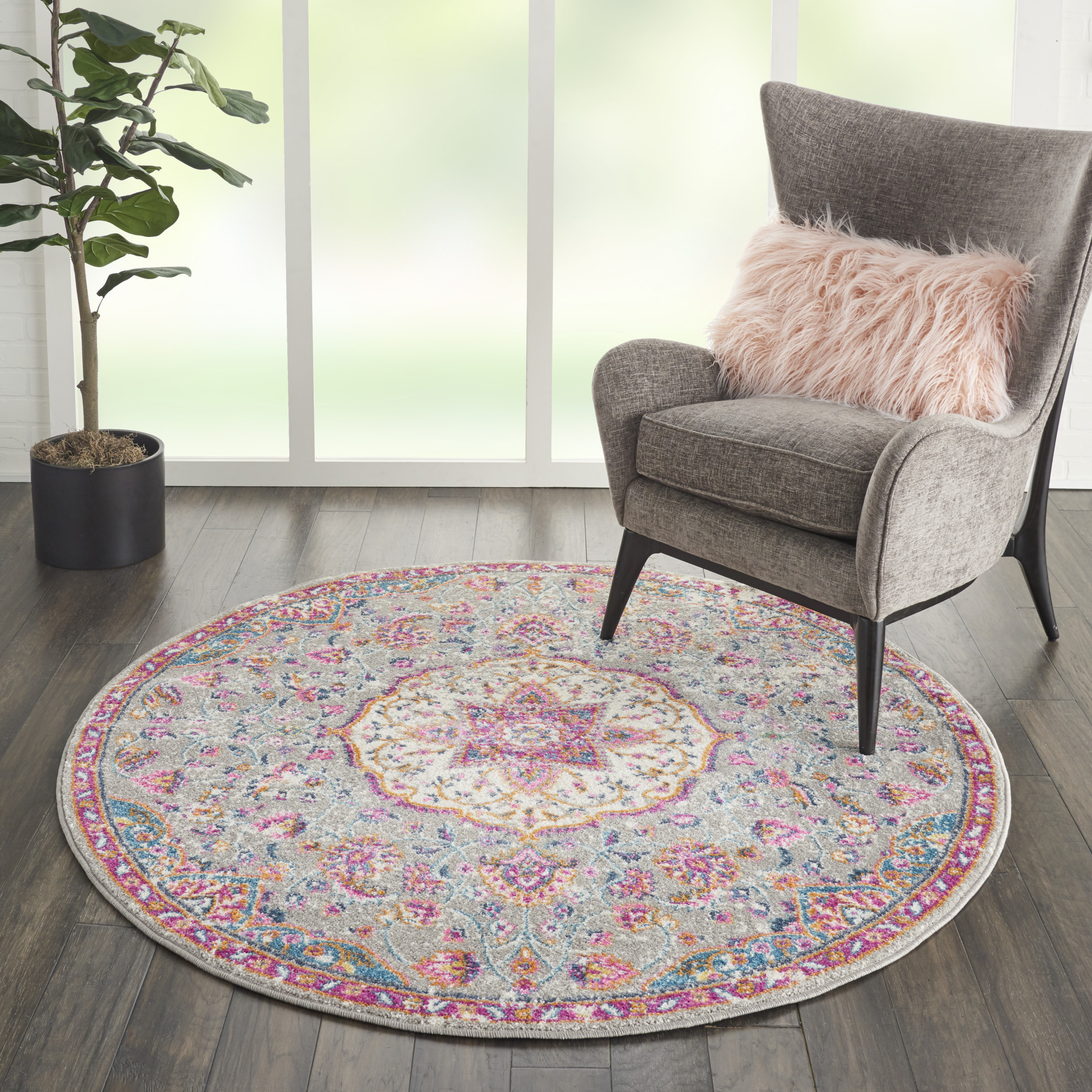 Nourison Passion 4' Round  Rug