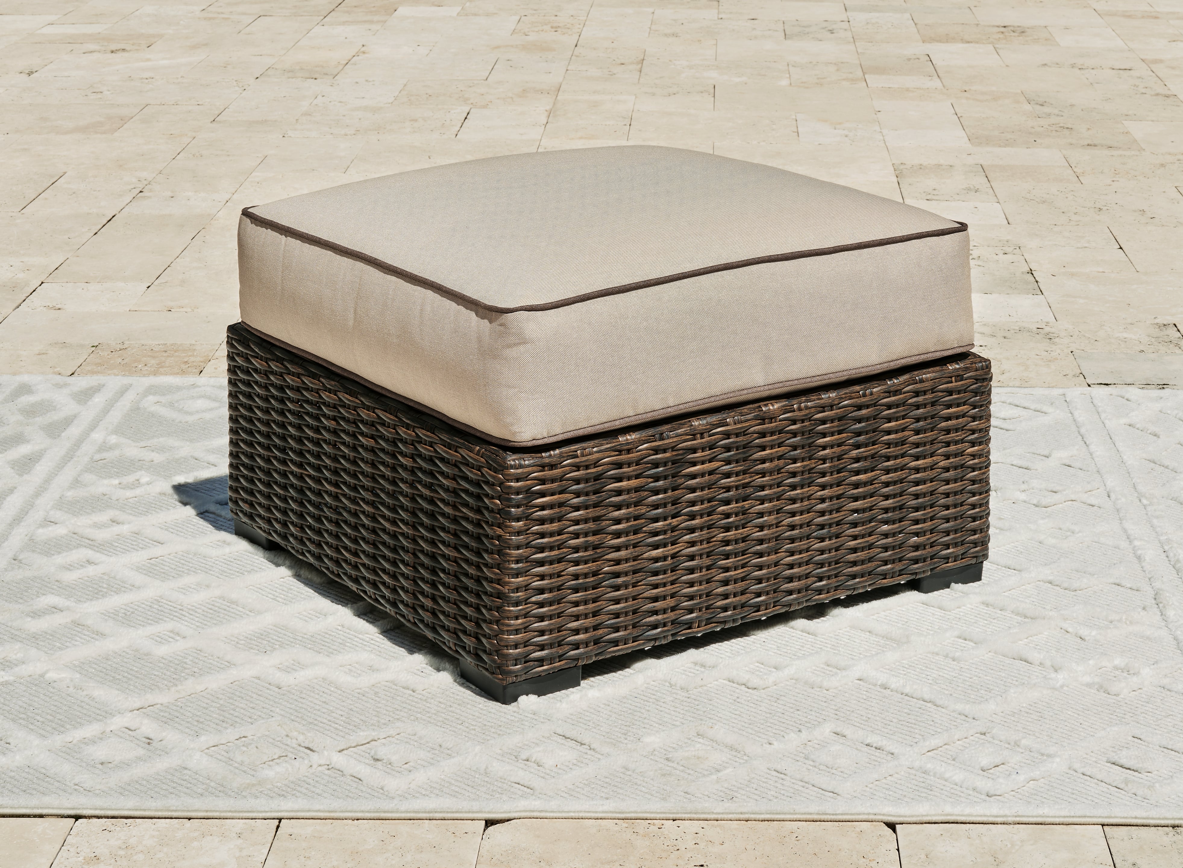 Signature Design by Ashley Coastline Bay P784-814 Outdoor Ottoman With ...