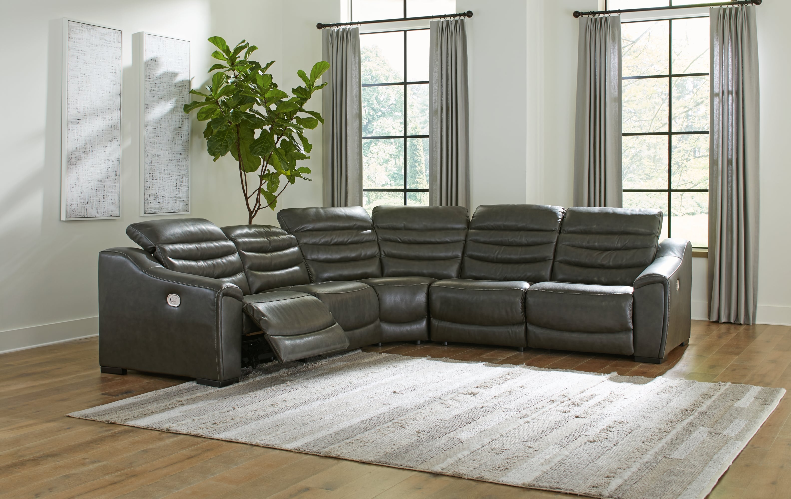 Reclining Sectional