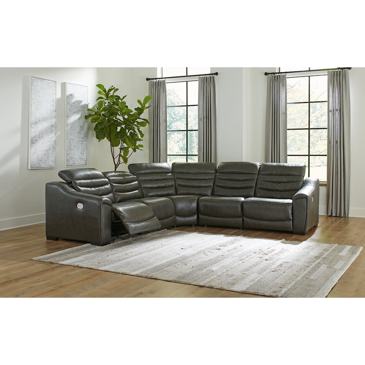 StyleLine Center Line Reclining Sectional