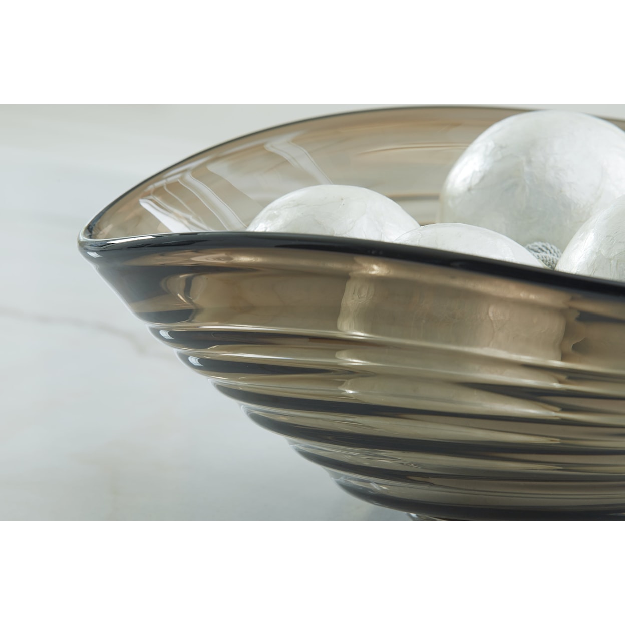 Ashley Furniture Signature Design Solariston Bowl