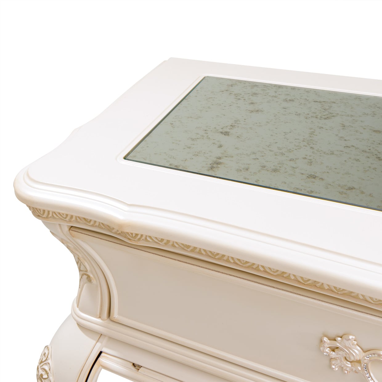 Michael Amini Lavelle Classic Pearl 3-Drawer Sideboard
