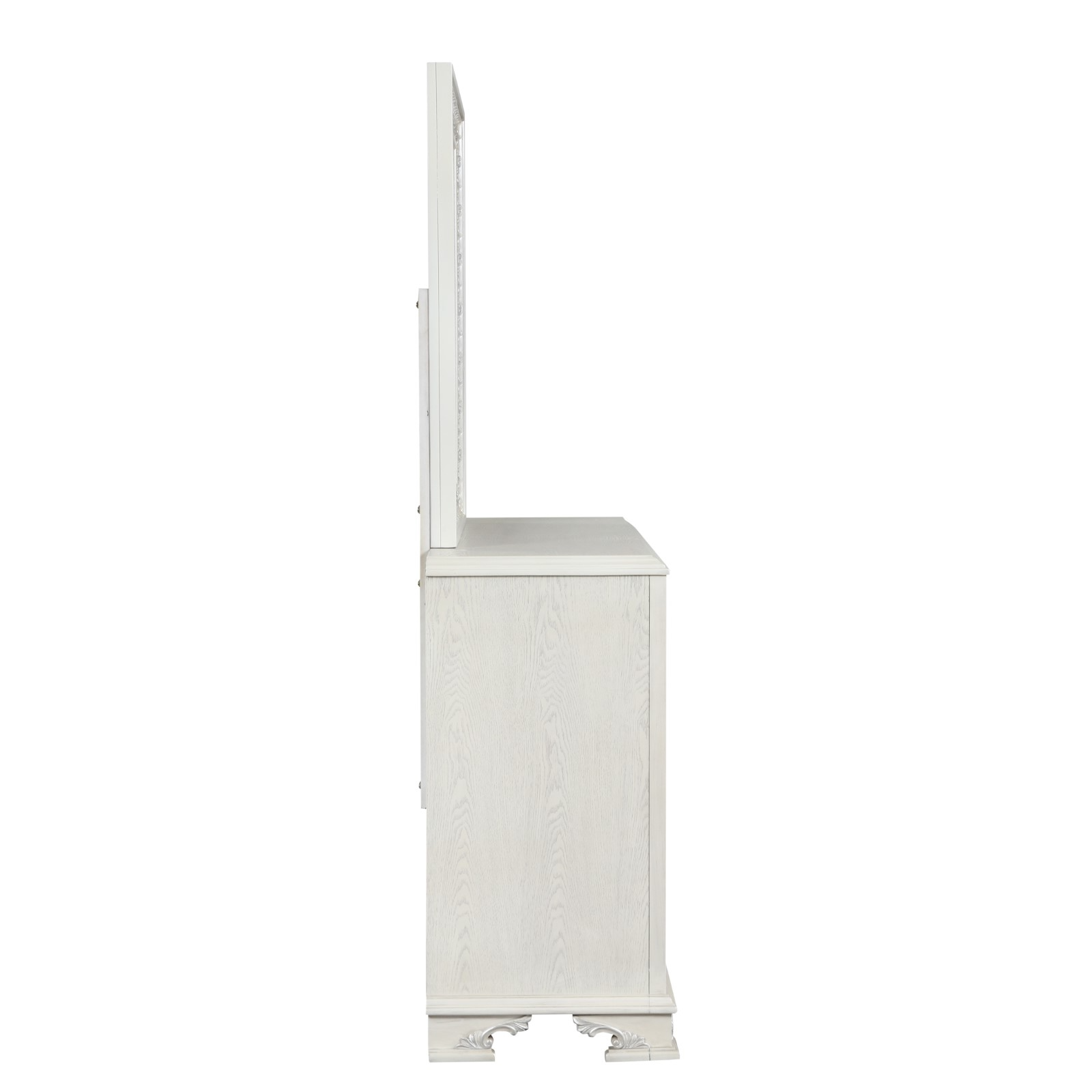 Traditional 7-Drawer Dresser