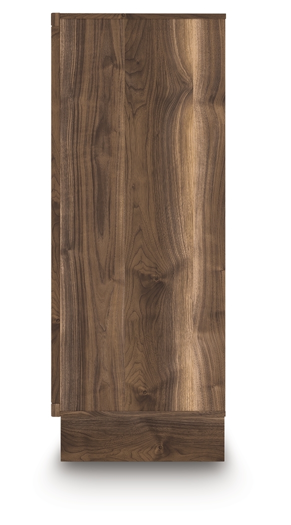 Signature Design by Ashley Zadilyn Five Drawer Wide Chest