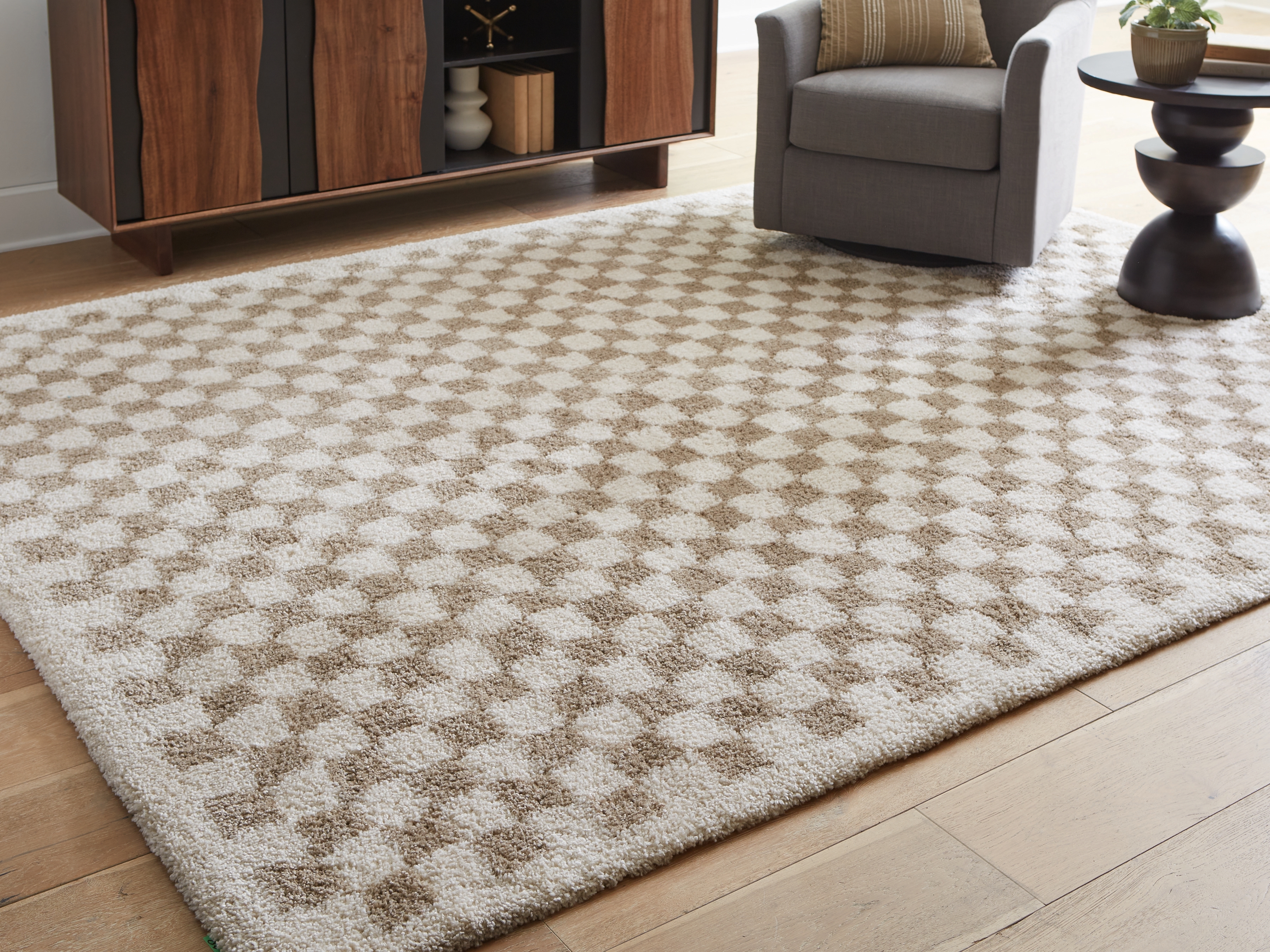 Signature Design by Ashley Karamen Large Rug