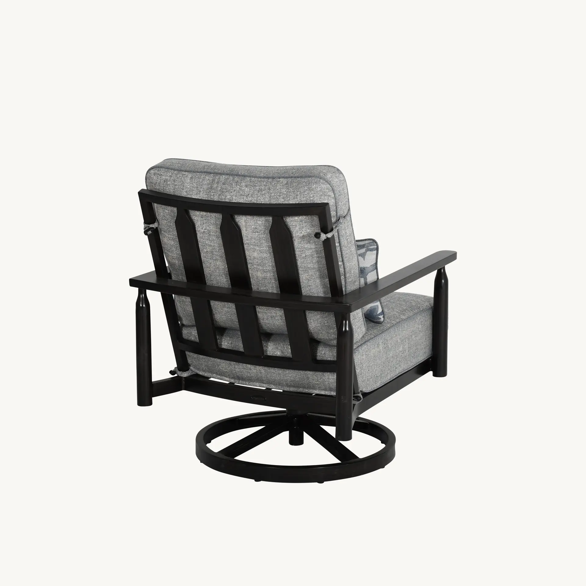 Cushioned Action Lounge Chair w/Acc. Pillow