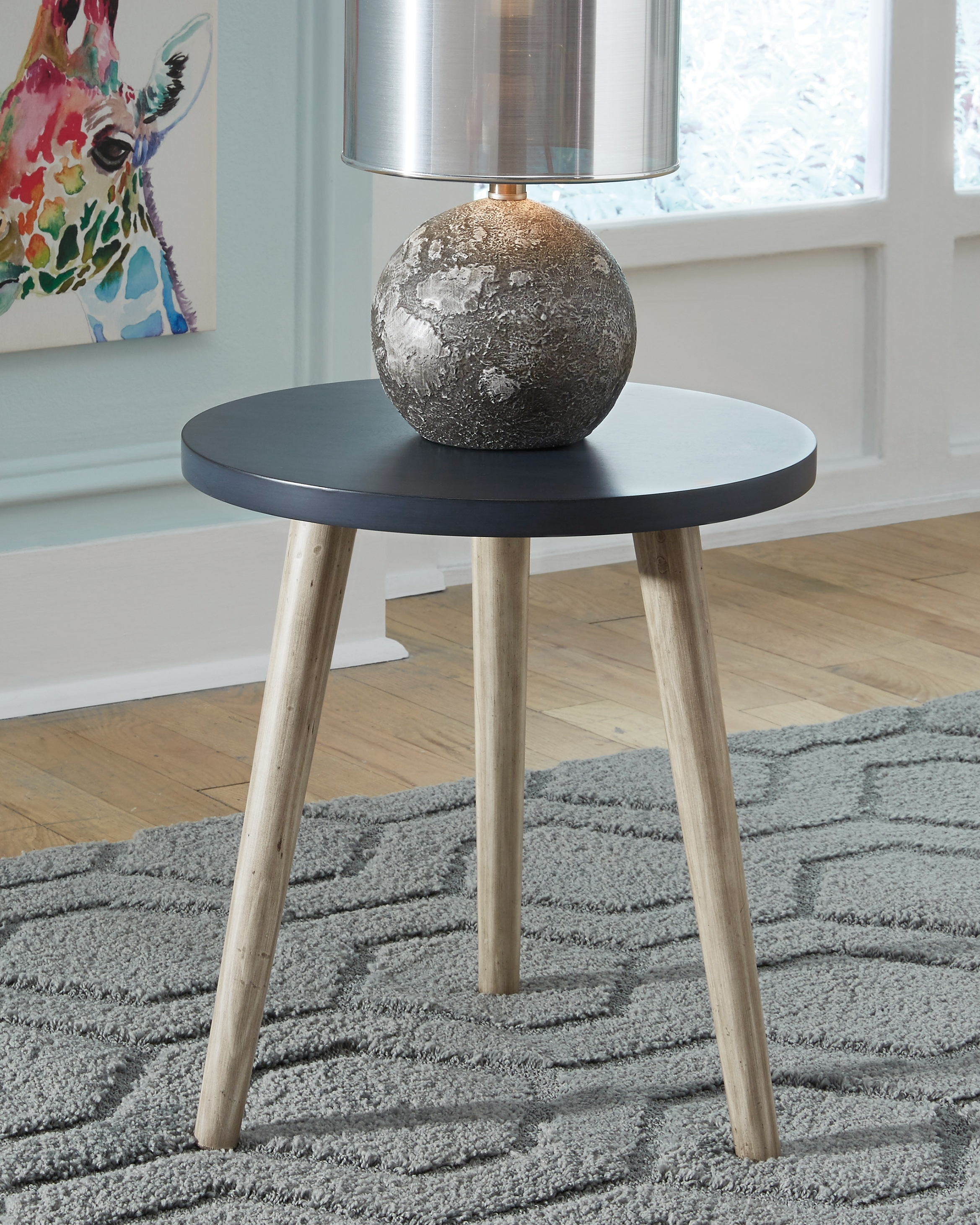 Accent Table