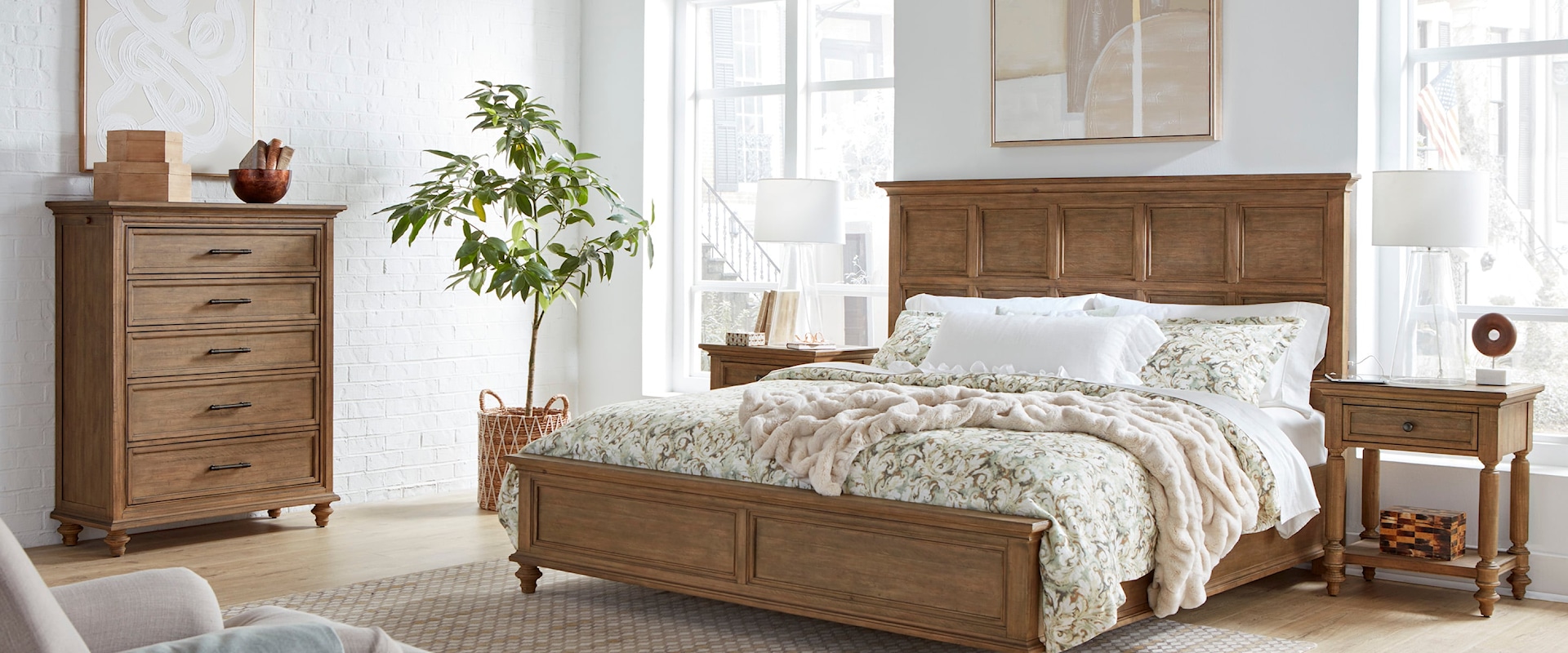 Transitional 4-Piece California King Bedroom Set