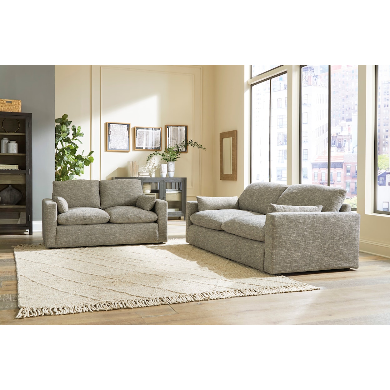 Benchcraft Dramatic Living Room Set