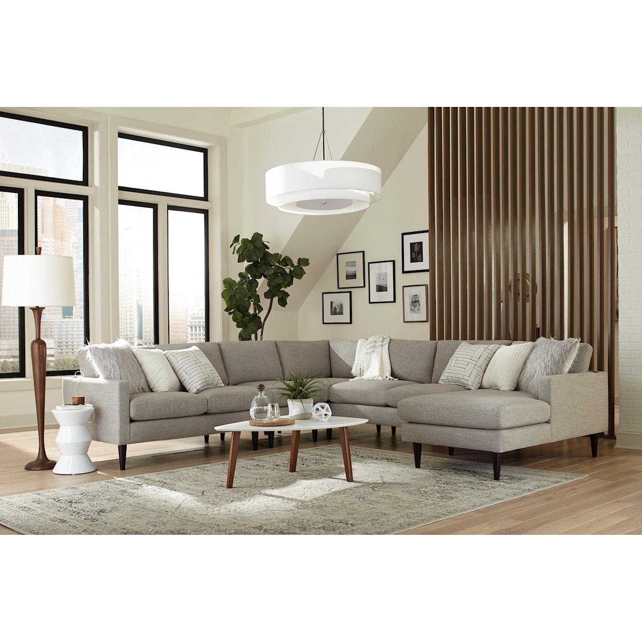 Best Home Furnishings Trafton 6-Seat Sectional Sofa w/ RAF Chaise