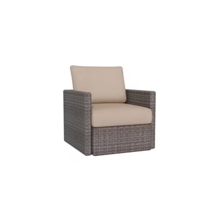 Outdoor Wicker Lounge Chair