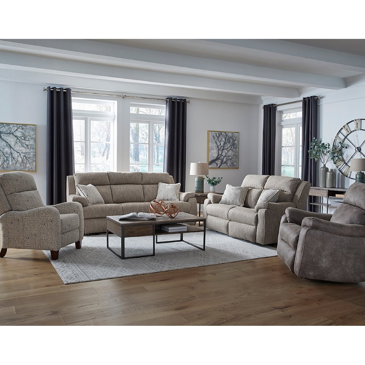 Design2Recline Commander Living Room Set