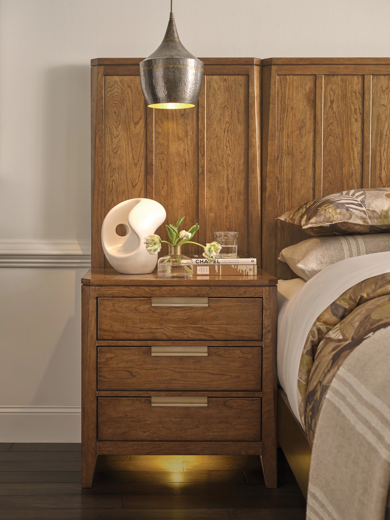 Kincaid Furniture Aspire 3-Drawer Nightstand