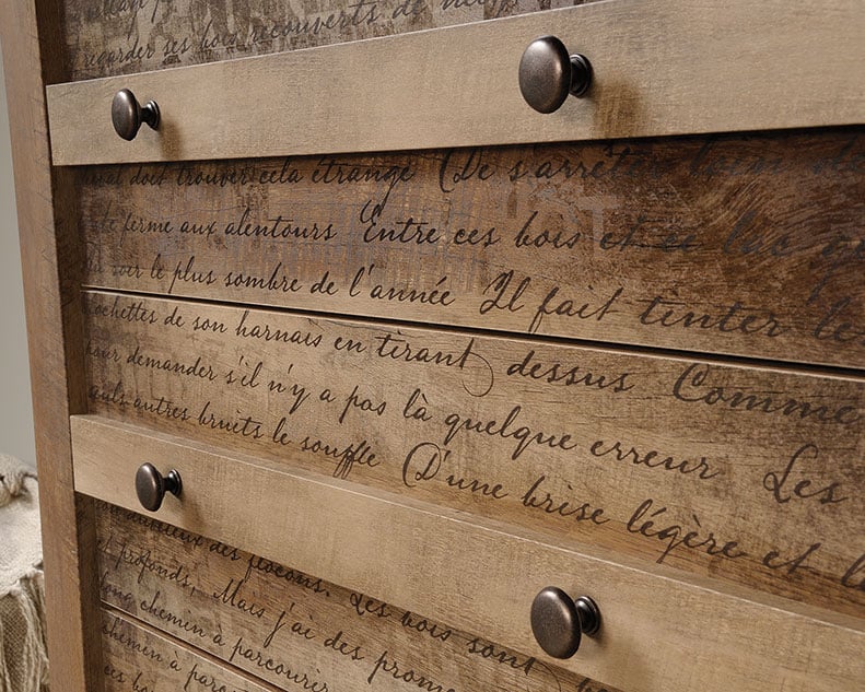 Dakota Pass 4-Drawer Chest