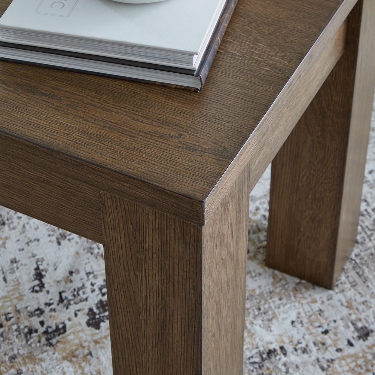 Benchcraft Rosswain Square End Table