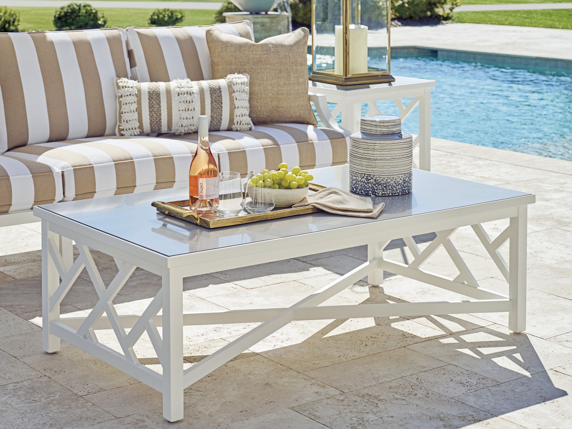Outdoor 54" Rect. Chippendale Coffee Table