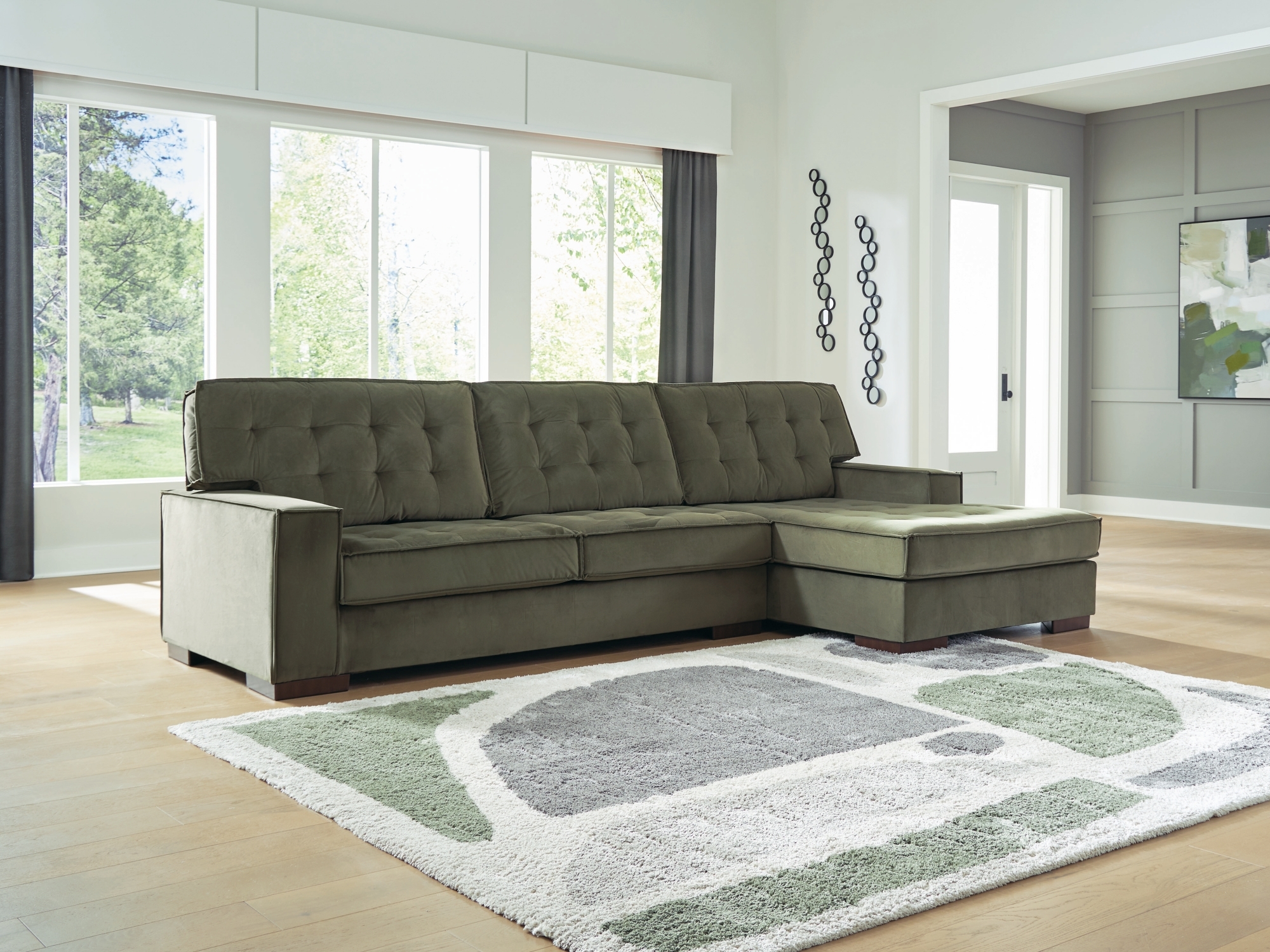 2-Piece Sectional With Chaise