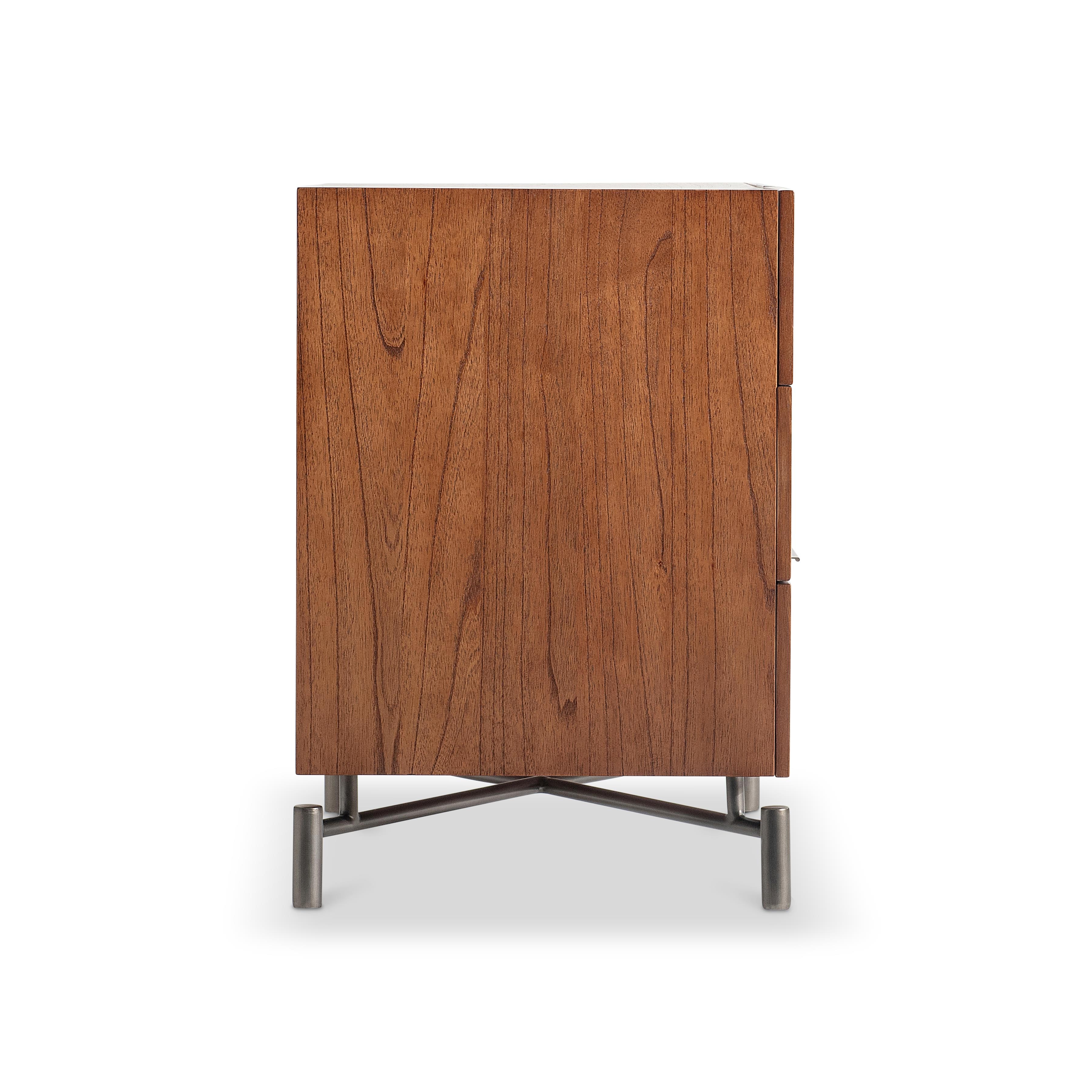 Brasea Three Drawer Nightstand