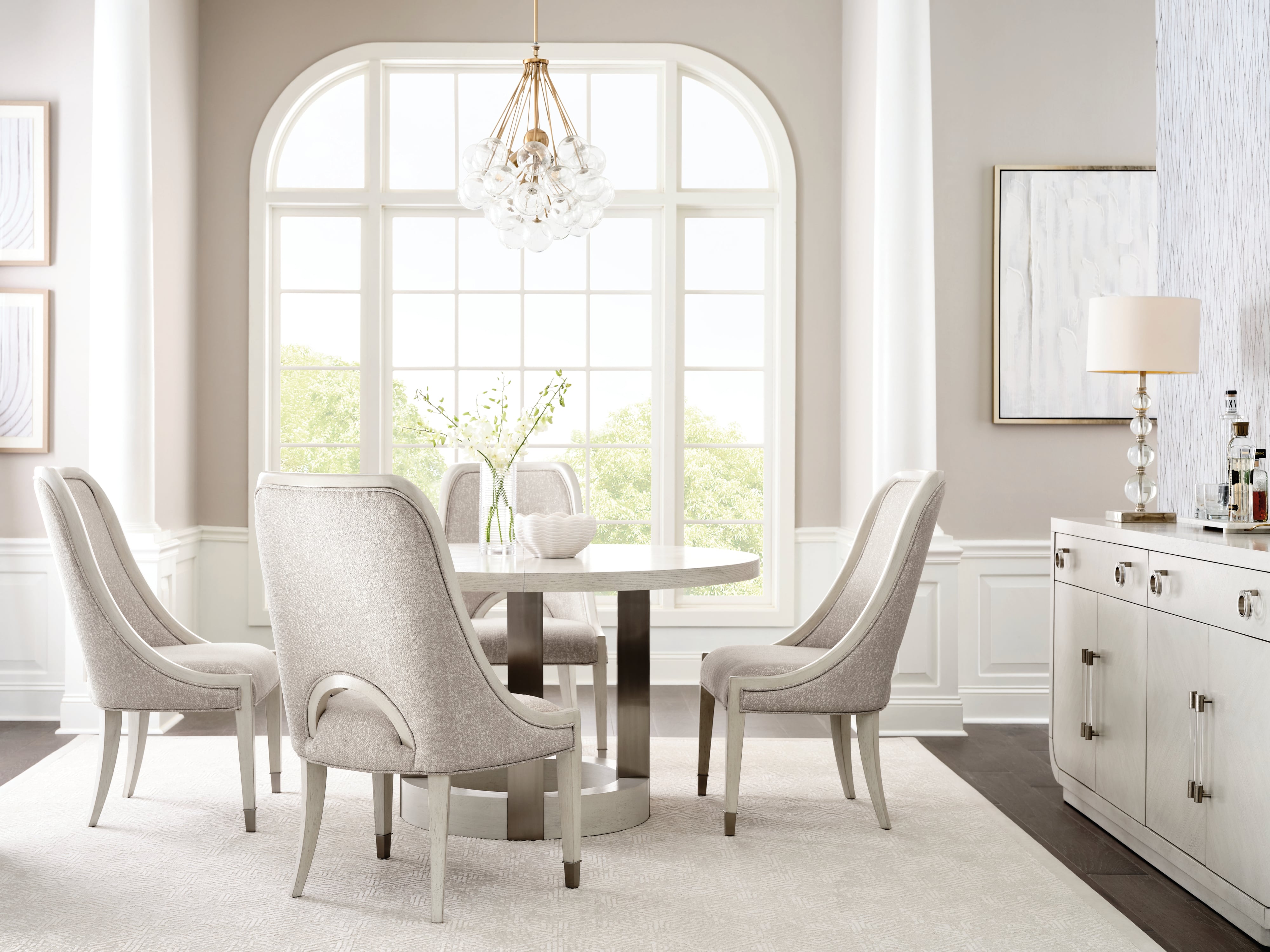 Pulaski Furniture Brighton Round Dining Table