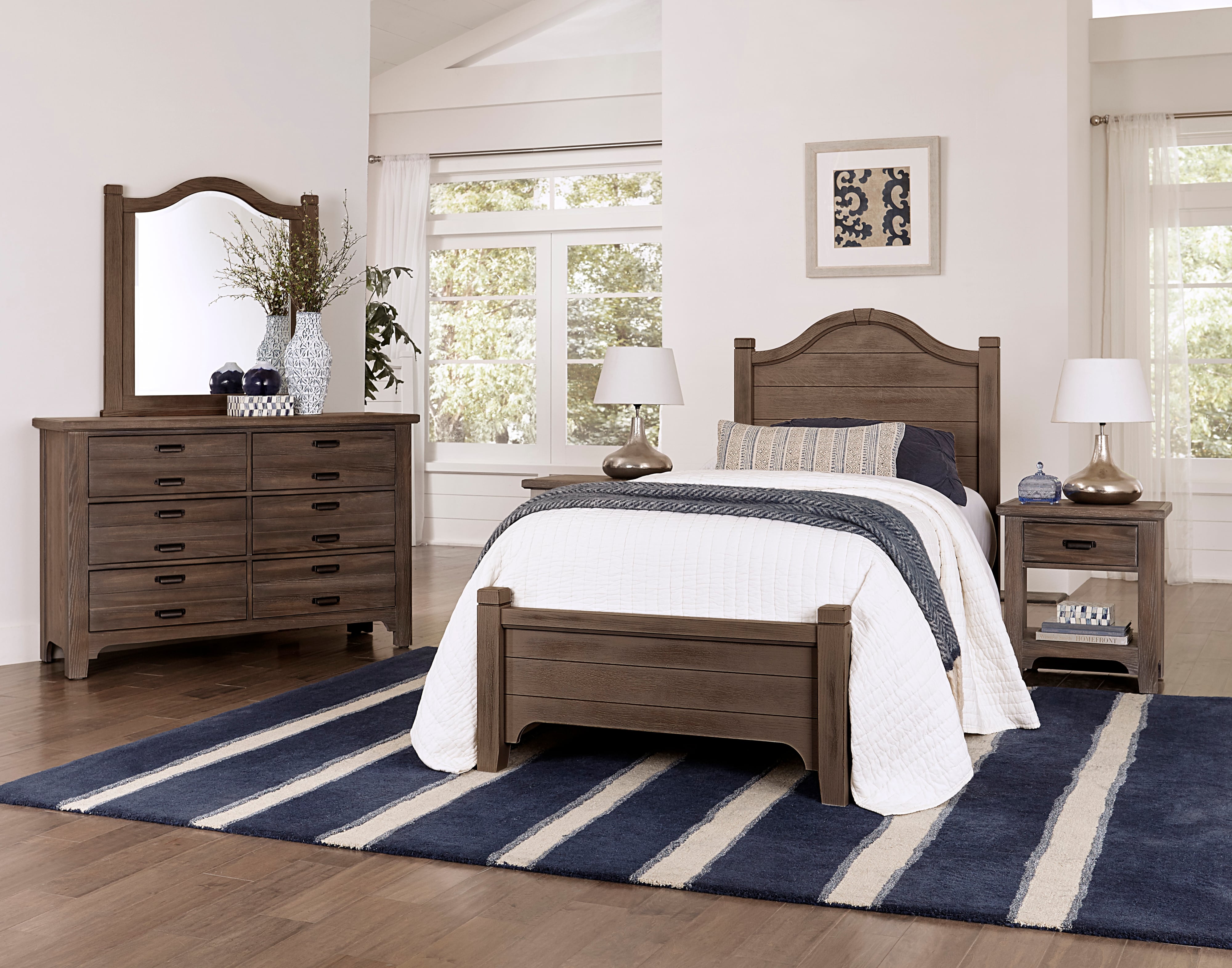 6-Drawer Dresser and Arched Mirror