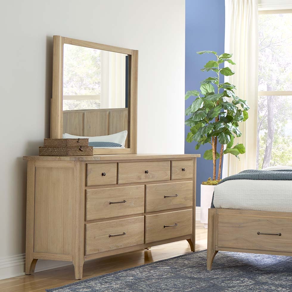 7-Drawer Dresser