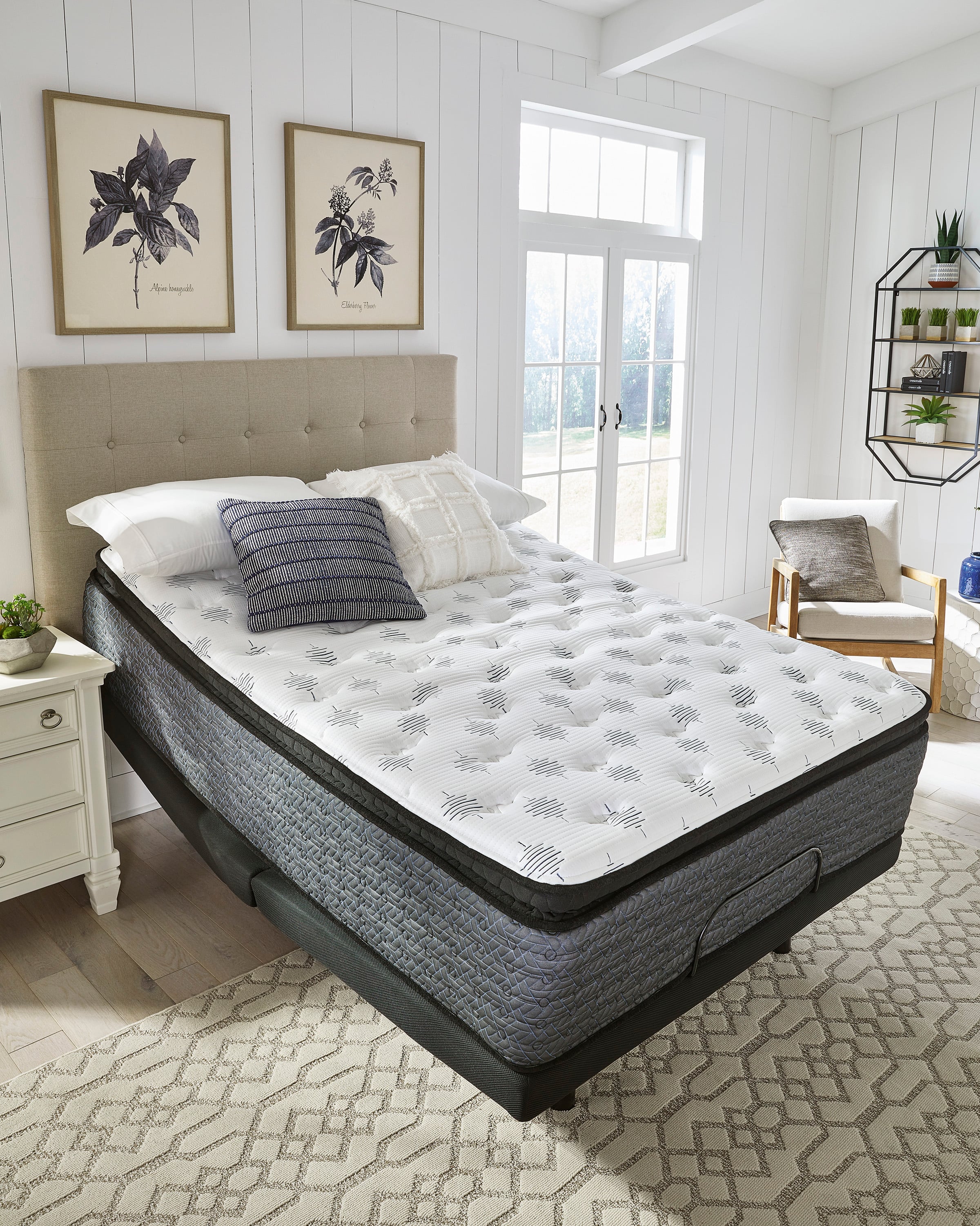 Sleep Shop Ultra Luxury PT with Latex M57331 Ultra Luxury PT with Latex