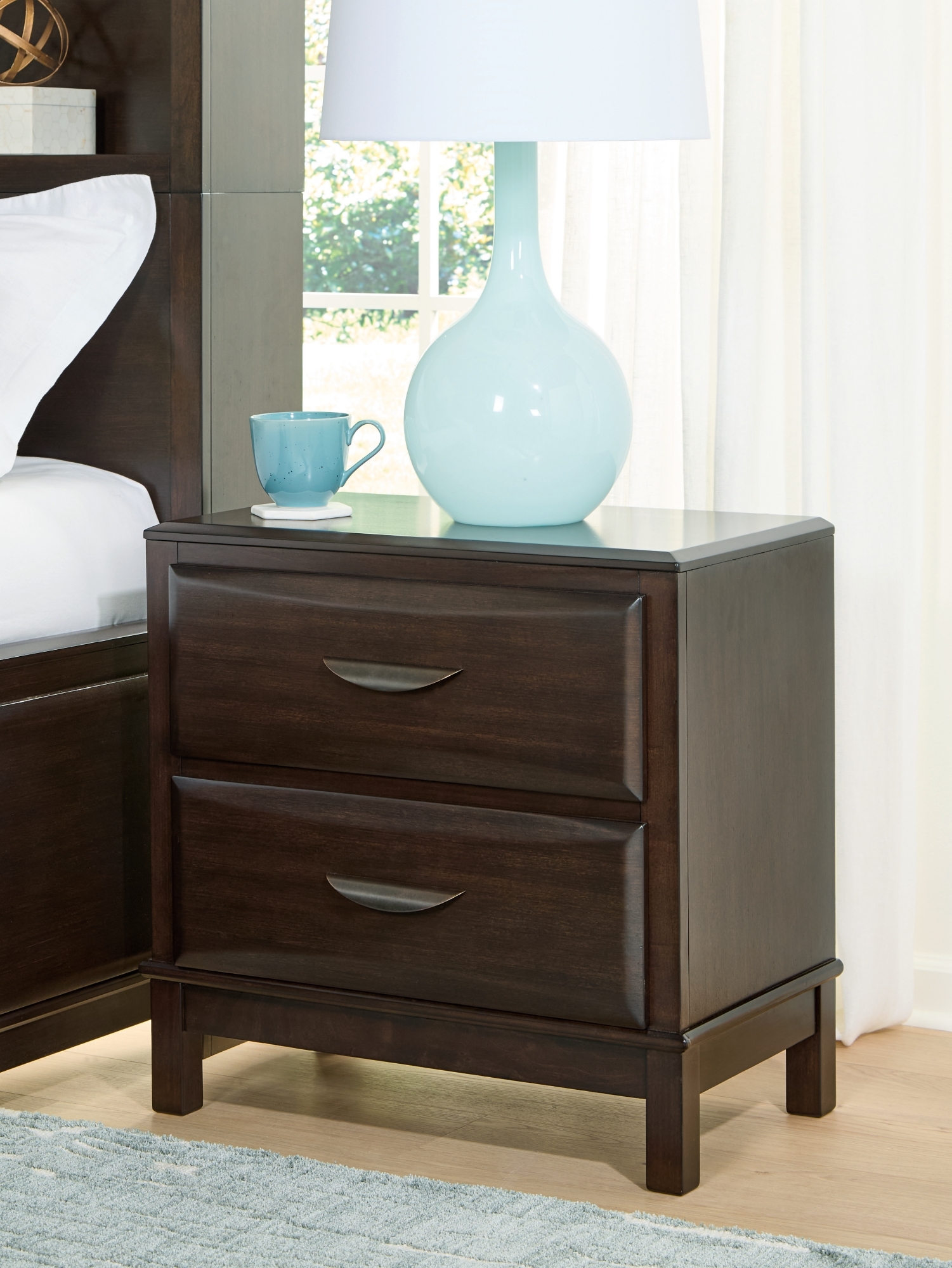 2-Drawer Nightstand