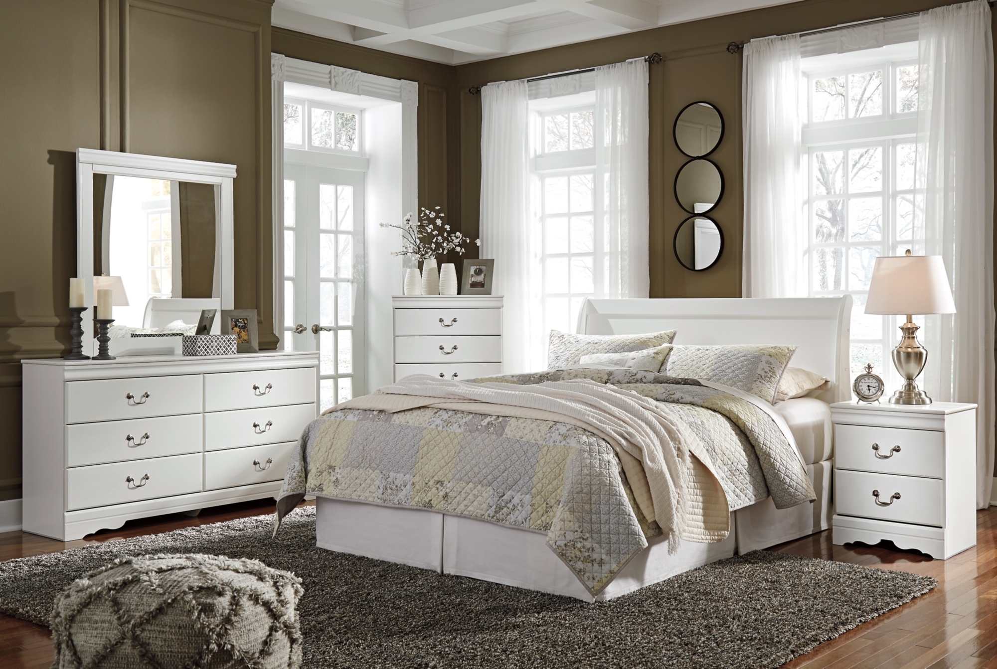 Queen Bedroom Set
