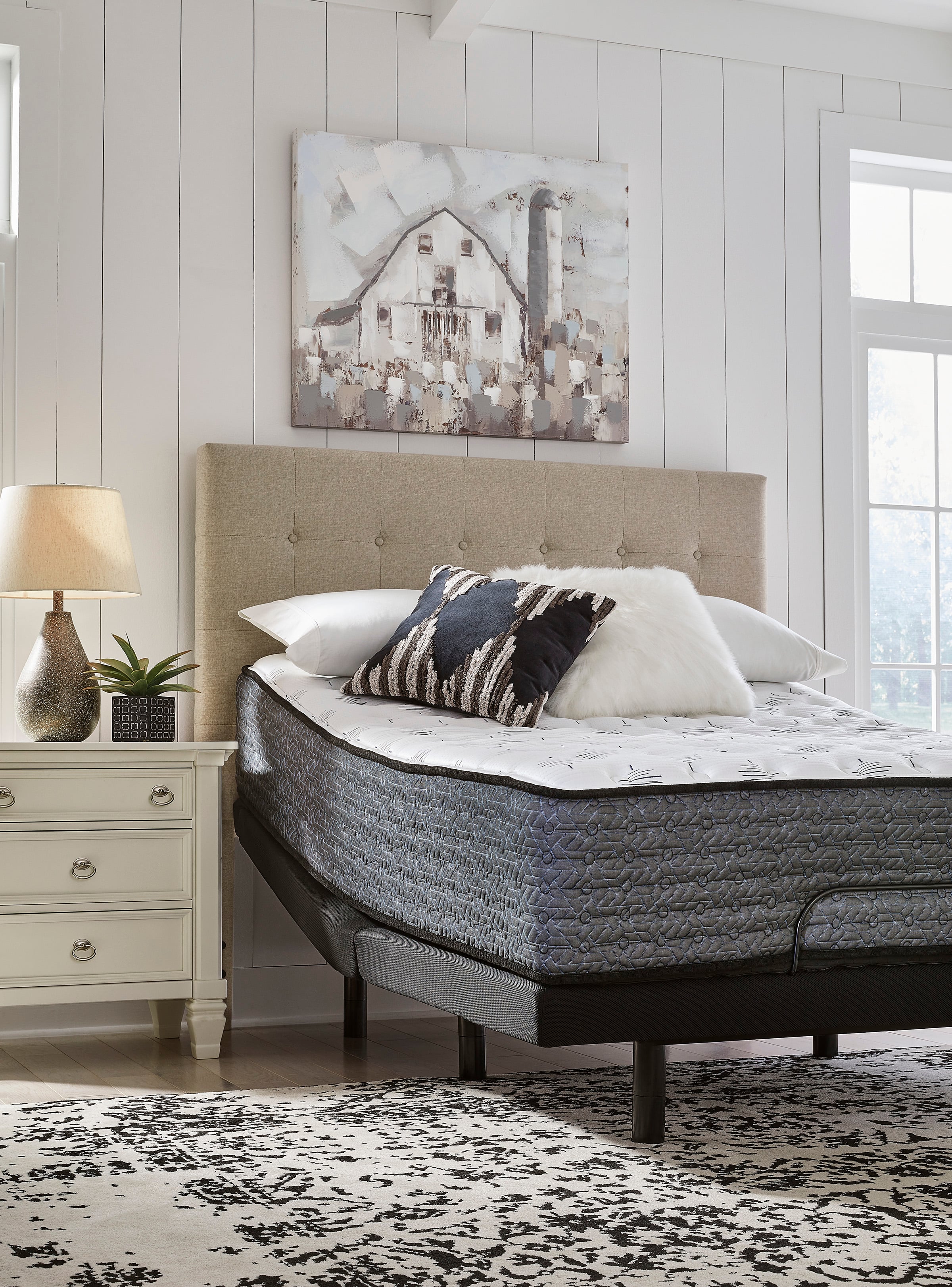 Sierra Sleep Halifax 103544 Queen 14" Ultra Luxury Firm Tight Top with