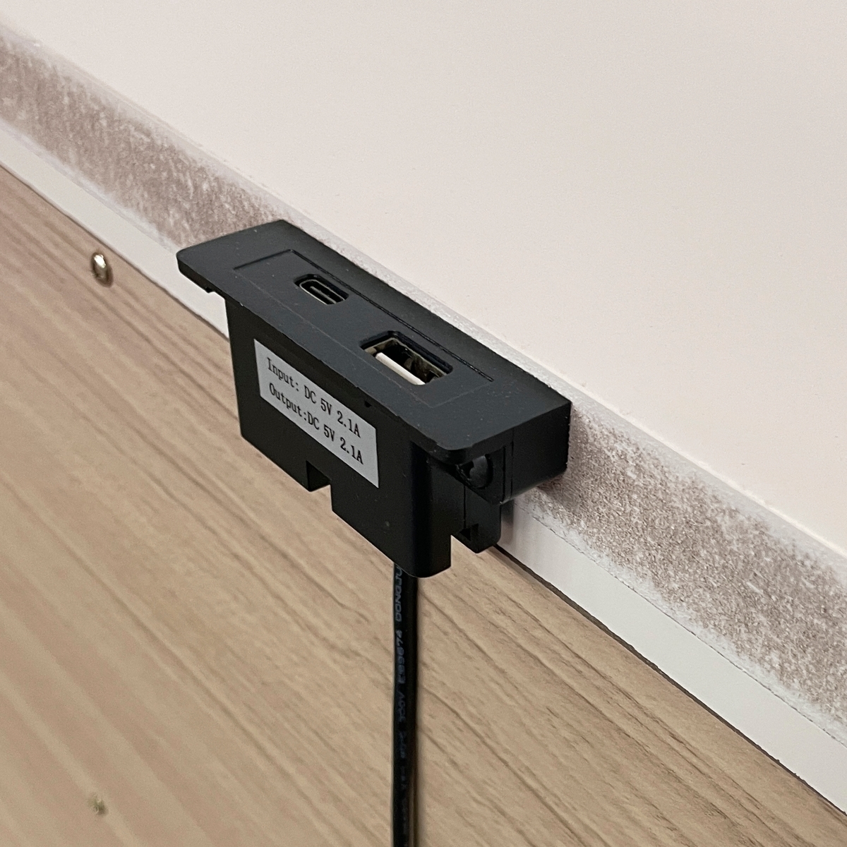 Homelegance Montrose 2-Drawer Nightstand