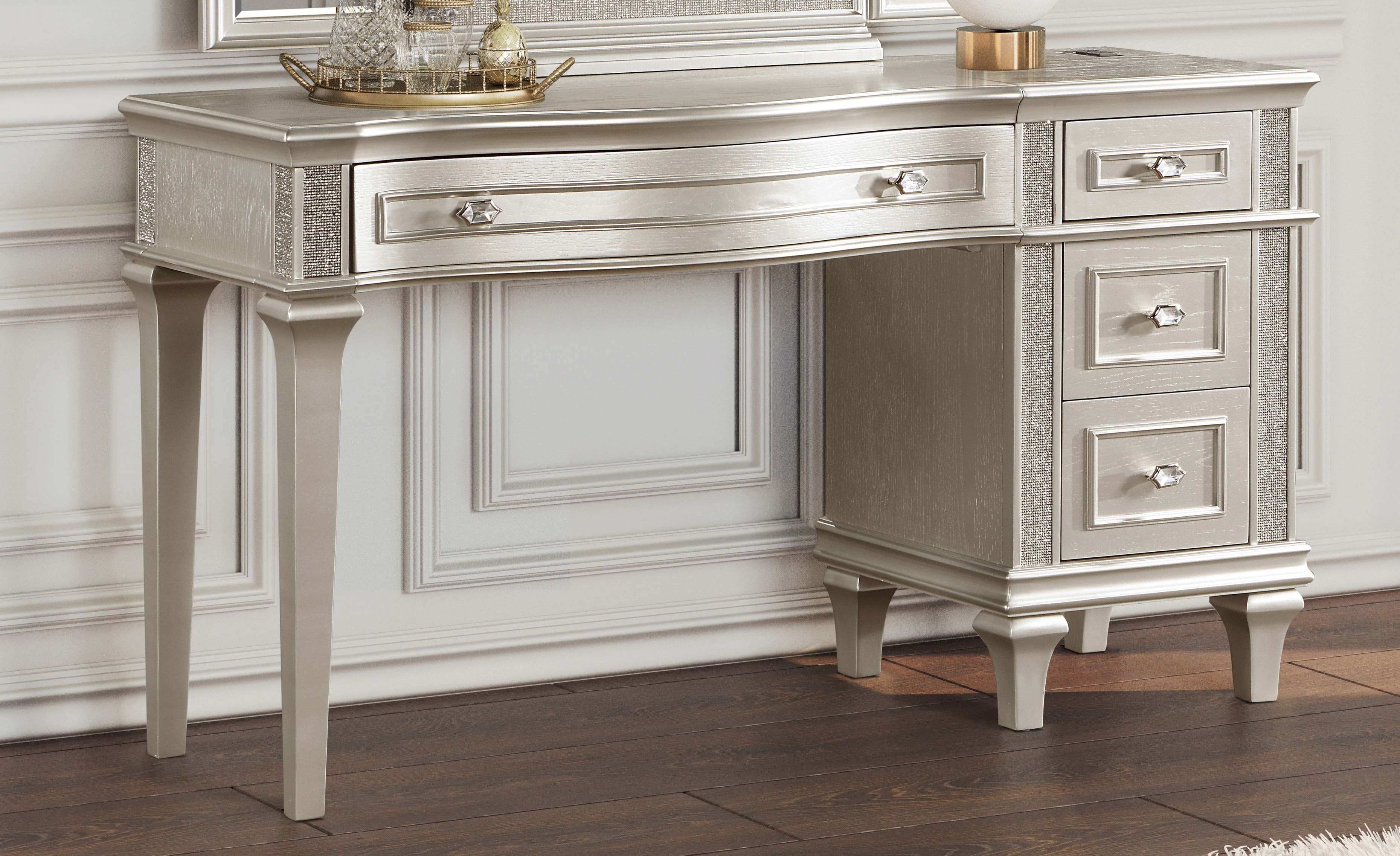 4-drawer Vanity Desk Makeup Table