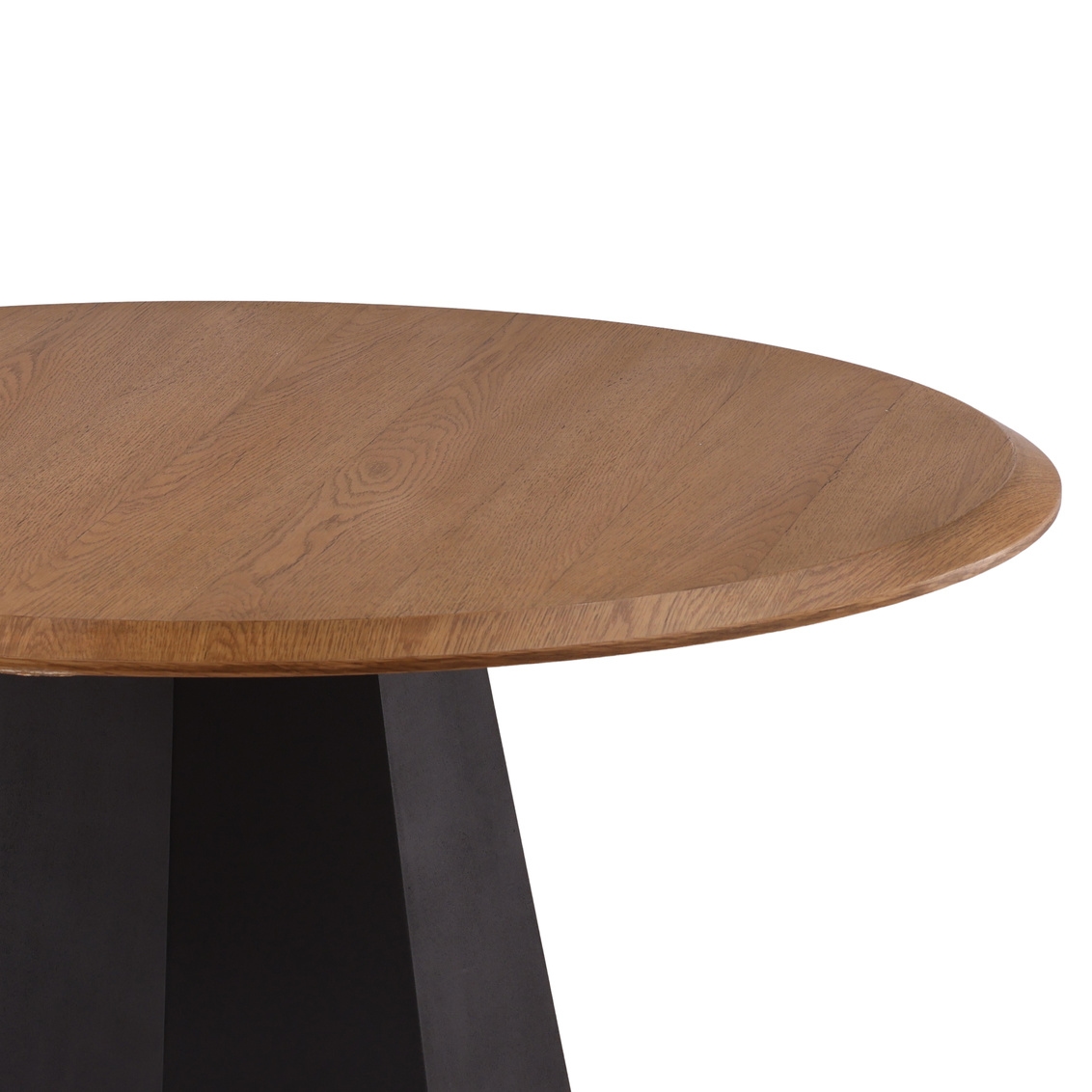 Furniture Classics Maddie Maddie Dining Table