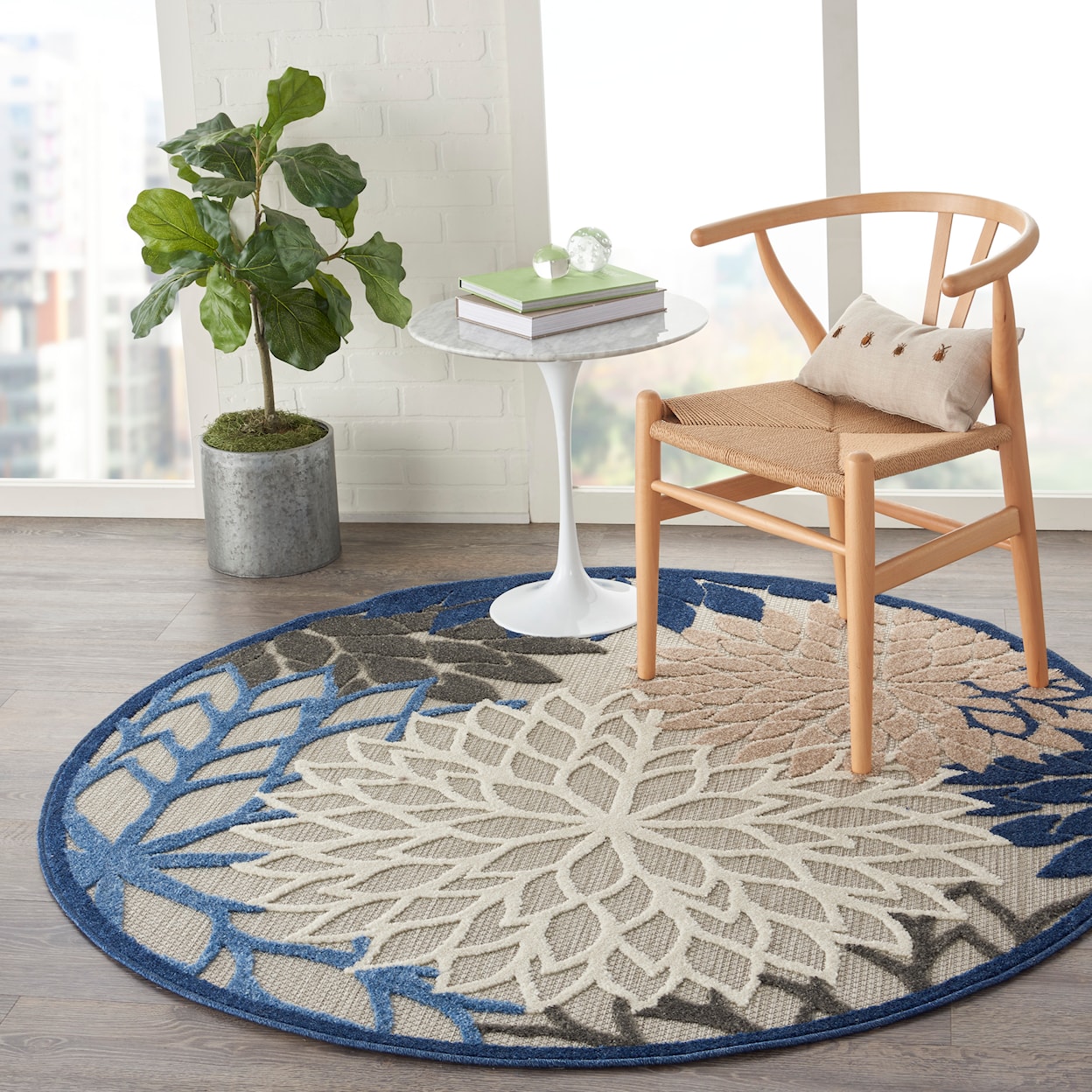 Nourison Aloha 4' Round  Rug