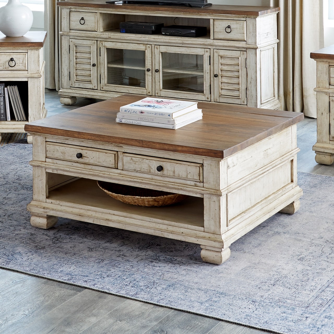 2-Drawer Coffee Table