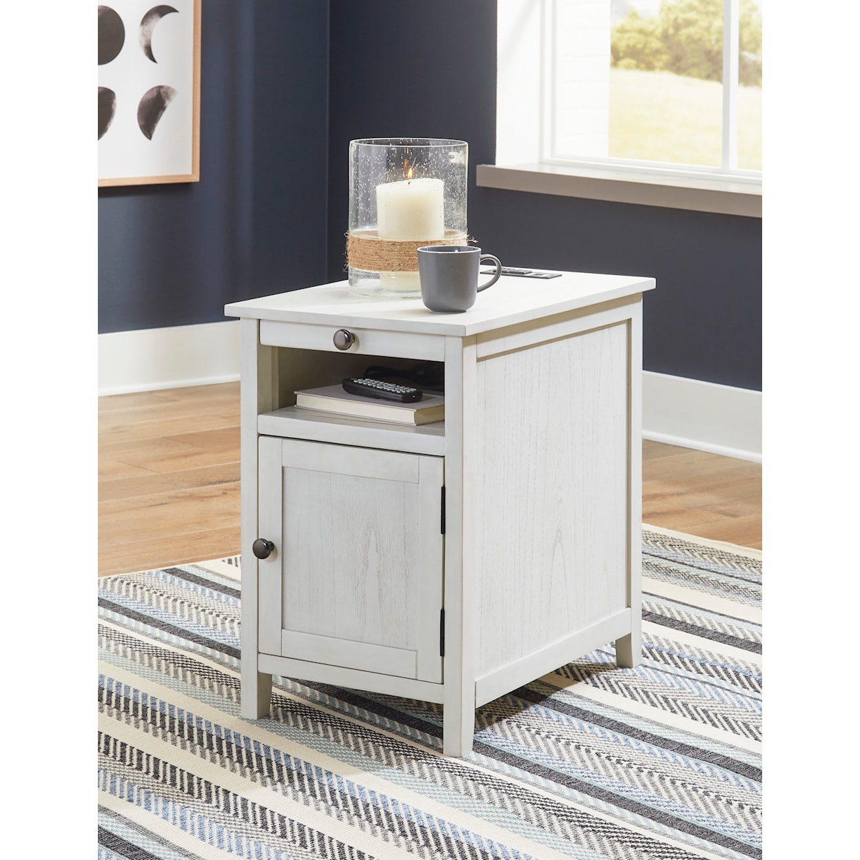 StyleLine ANA Chairside End Table