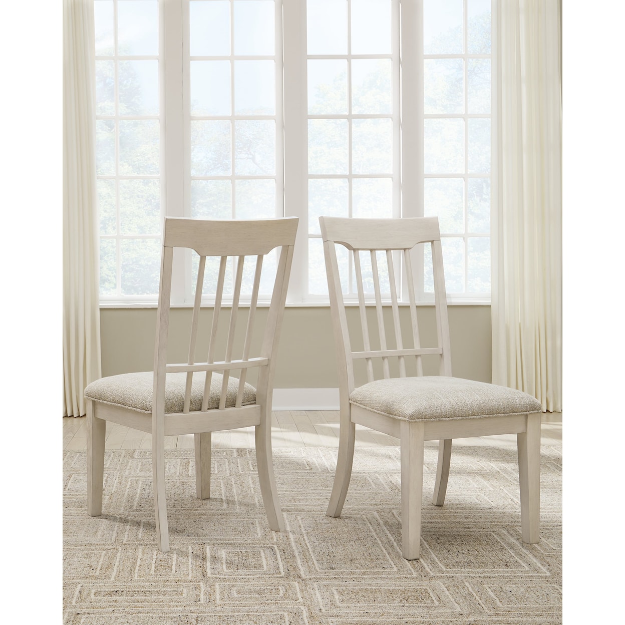 Benchcraft Shaybrock Dining Chair