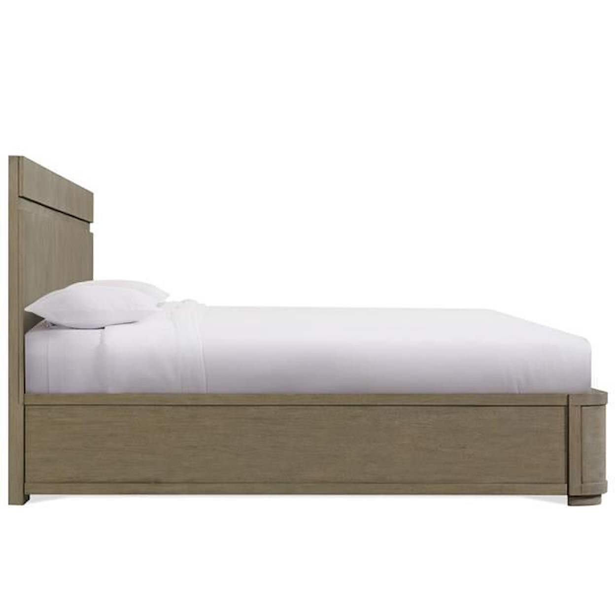 Riverside Furniture Pasadena Queen Panel Bed