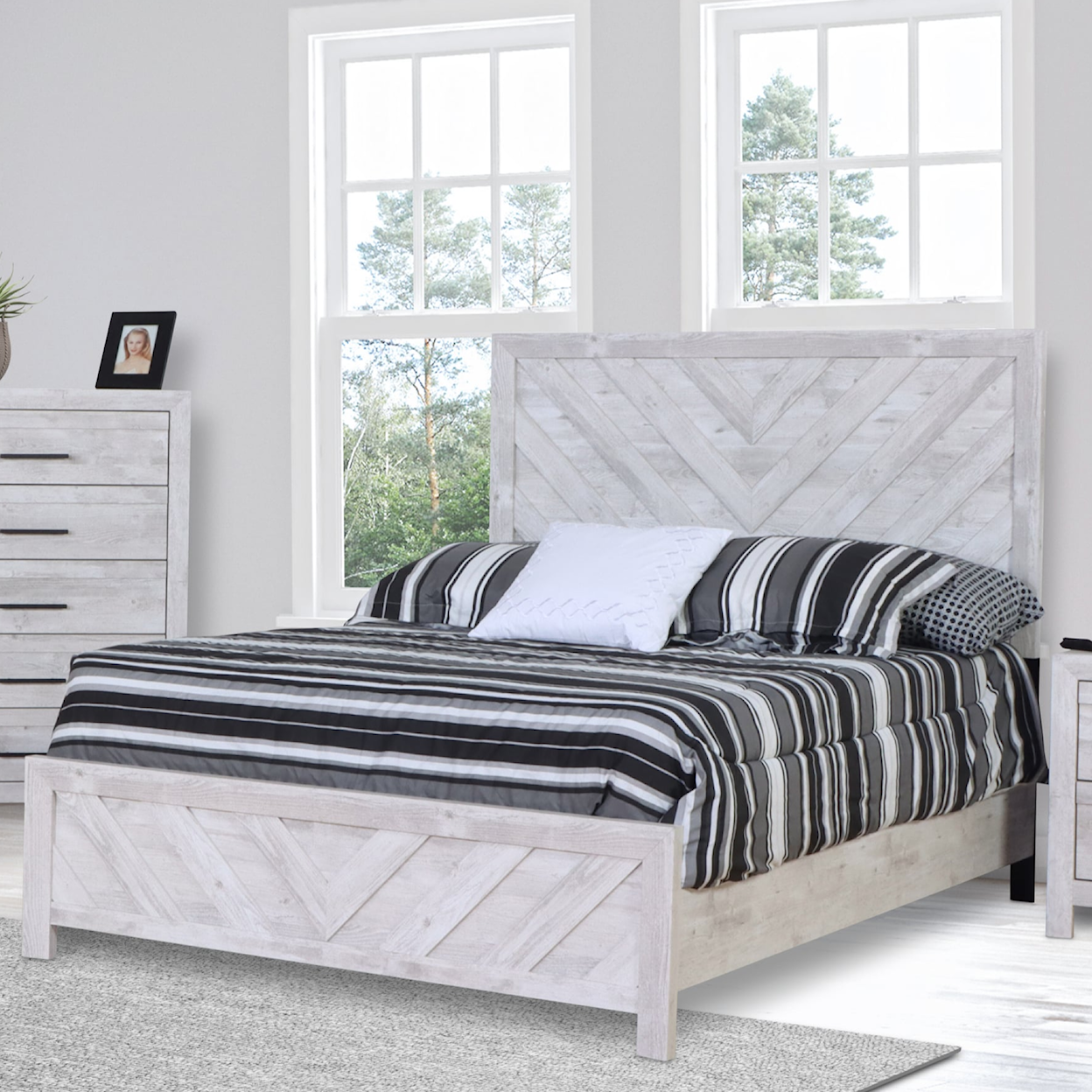New Classic Biscayne King Bed Frame