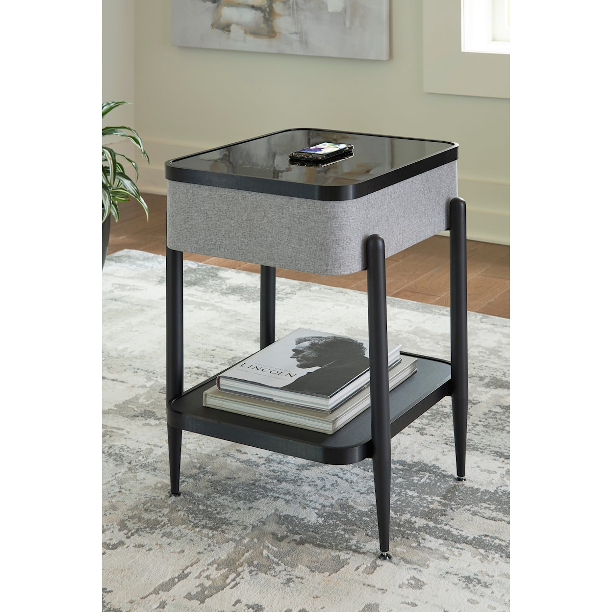 Signature Design by Ashley Jorvalee Accent Table