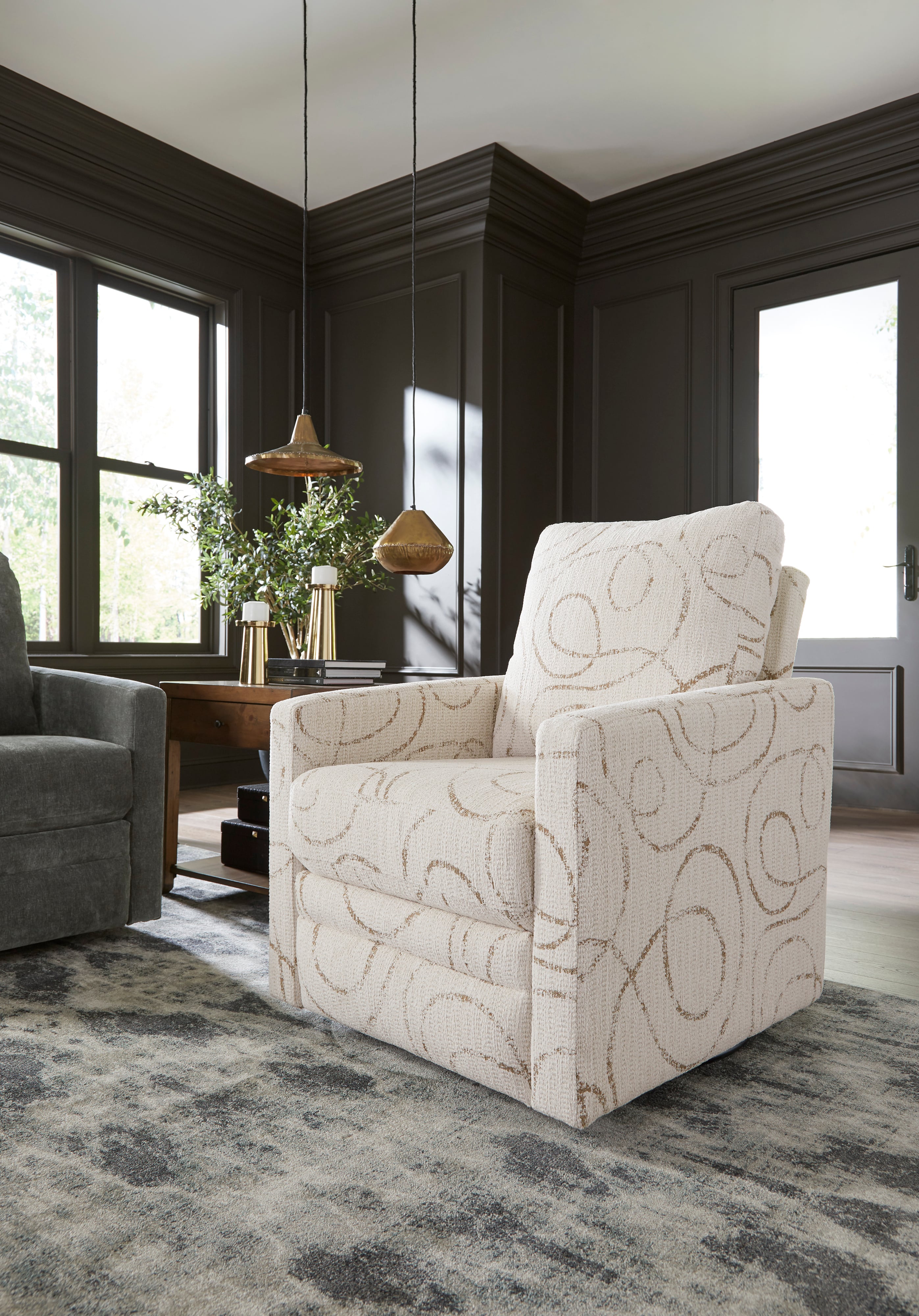 Best Home Furnishings Giana Power Swivel Recliner