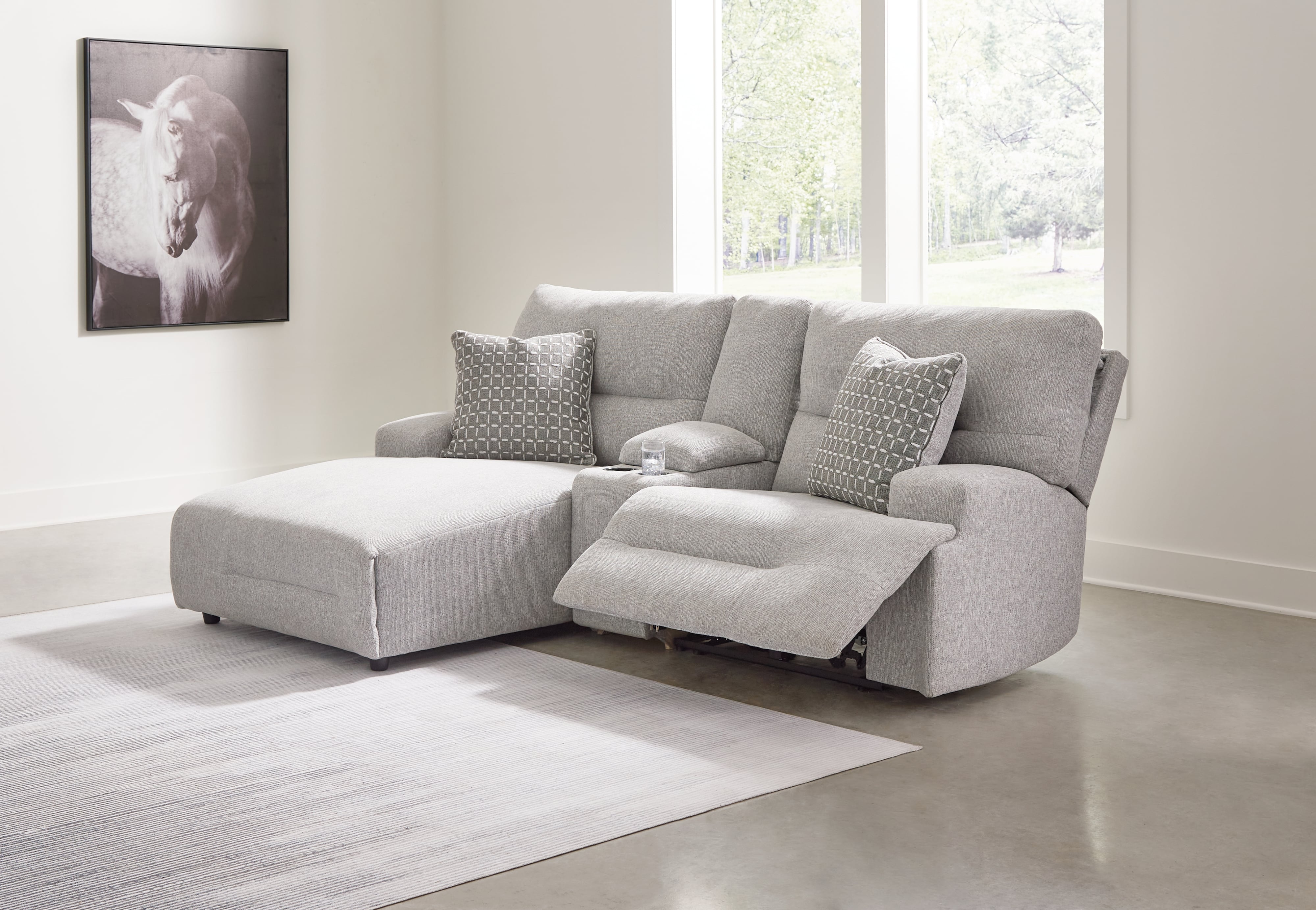 Reclining Sectional With Chaise